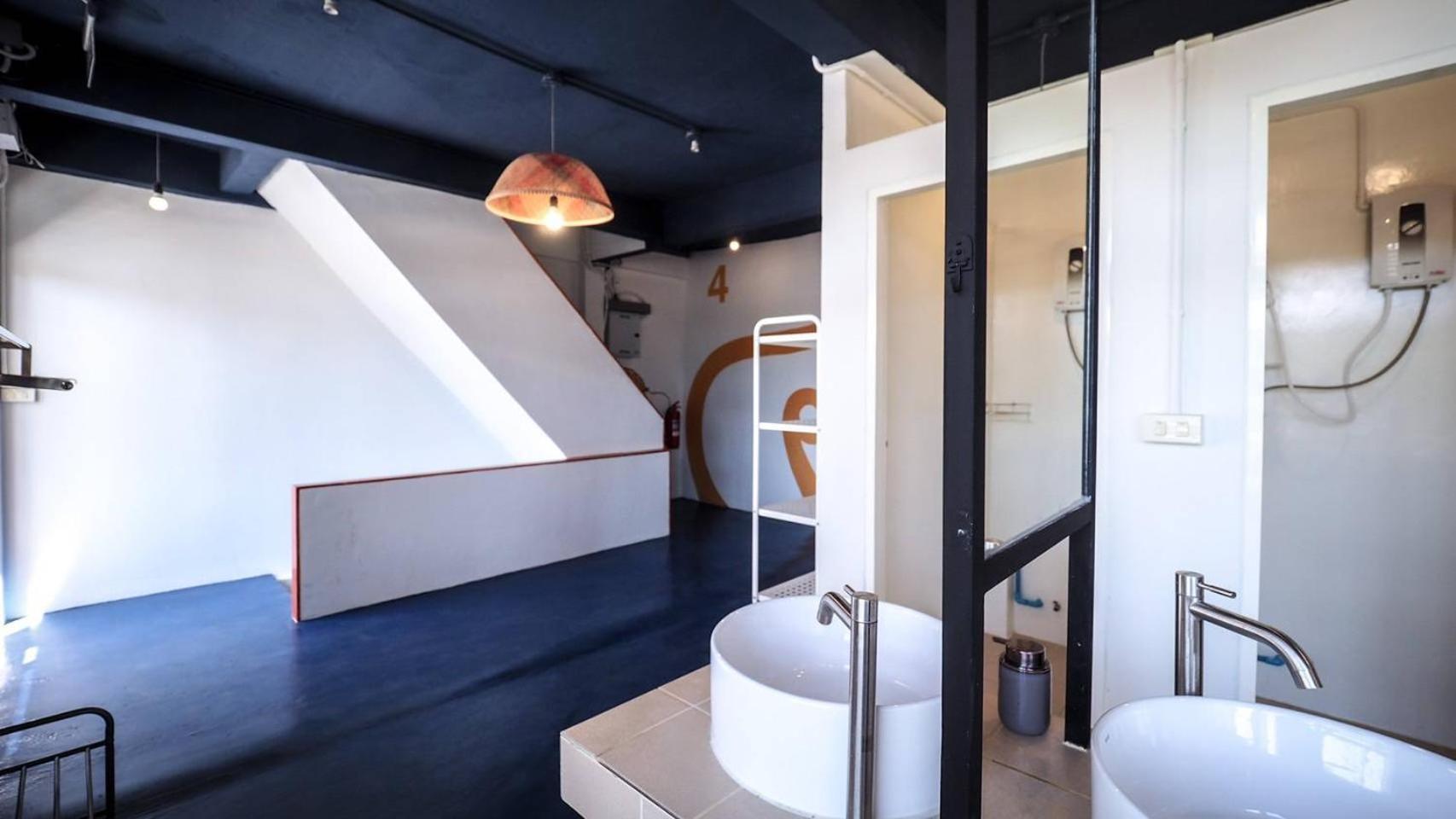 4-Bed Mixed Dormitory Room