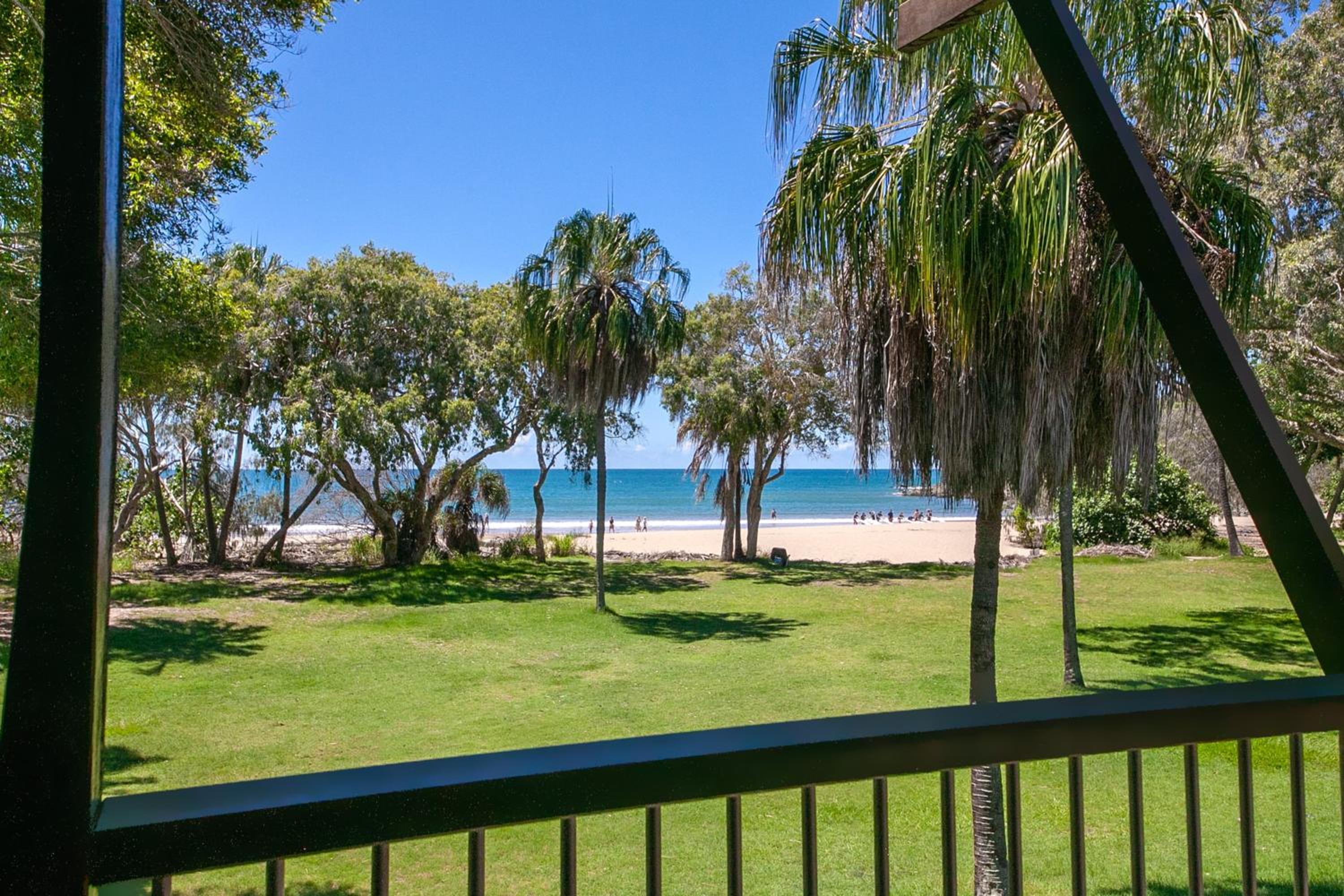 Beachfront Studio photo 2