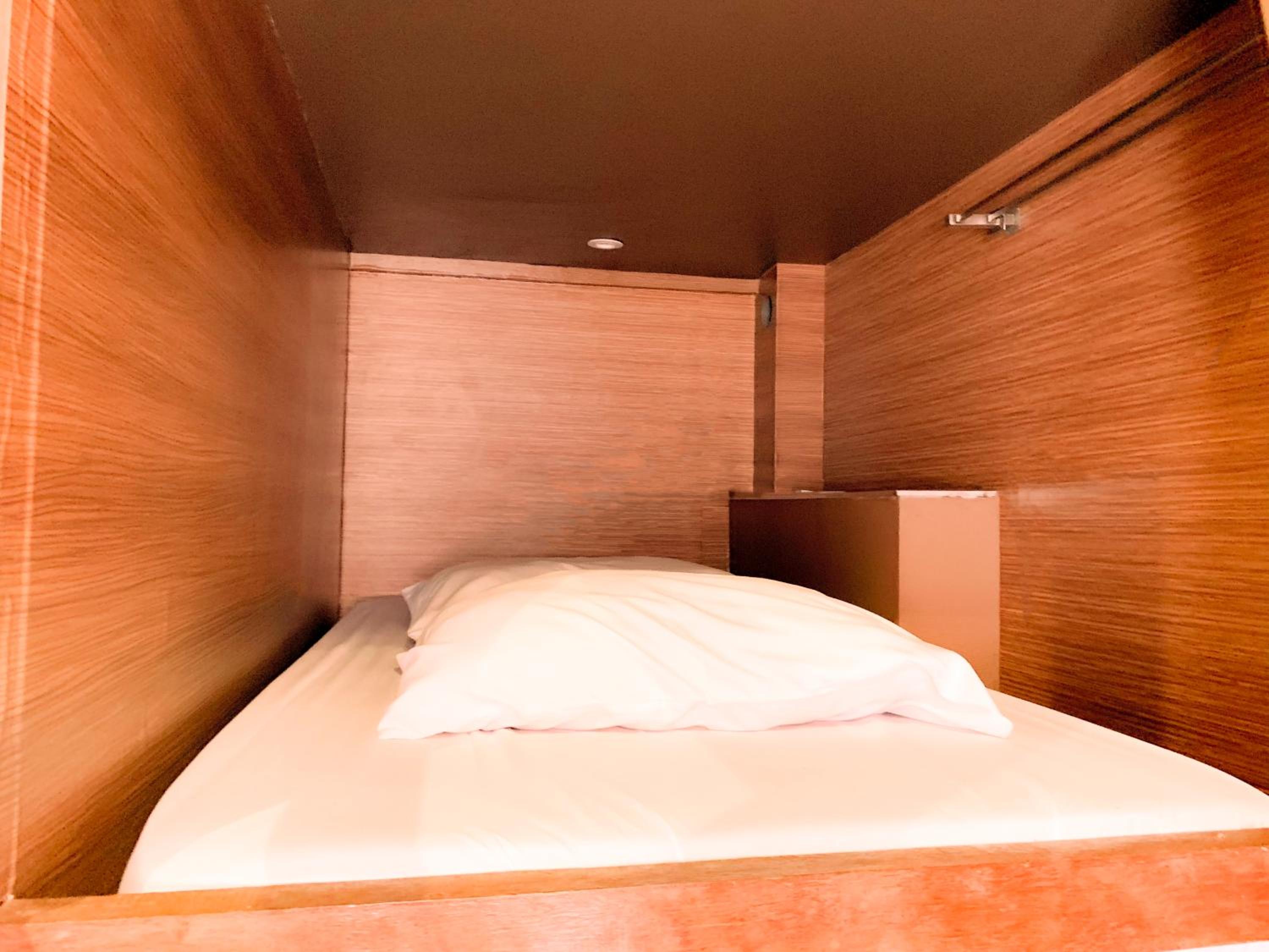 Bunk Bed in Male Dormitory Room  photo 3
