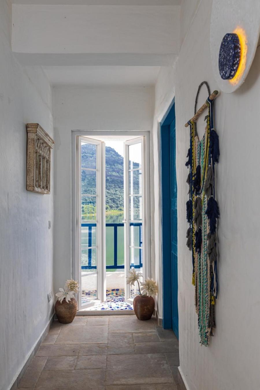 Three-Bedroom Villa - Photo 14