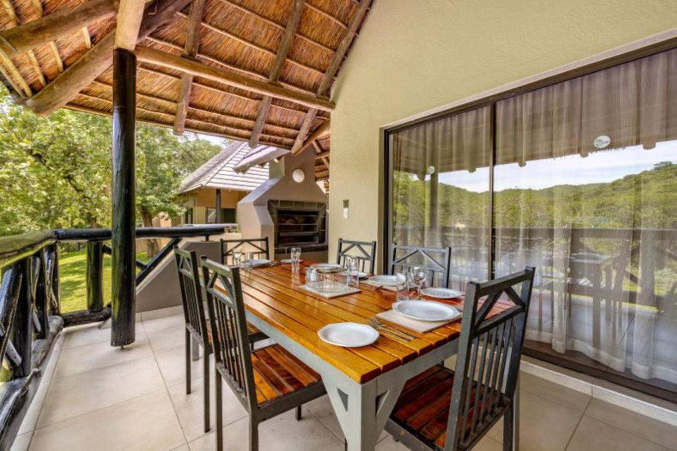 Three-Bedroom Chalet photo 2