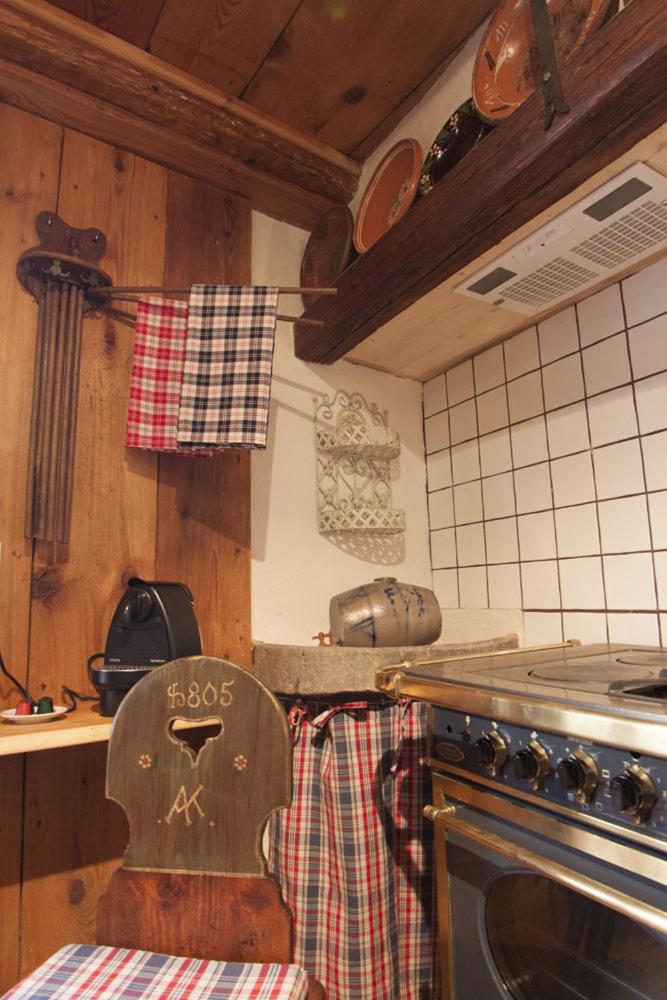 Superior Suite - Photo 2