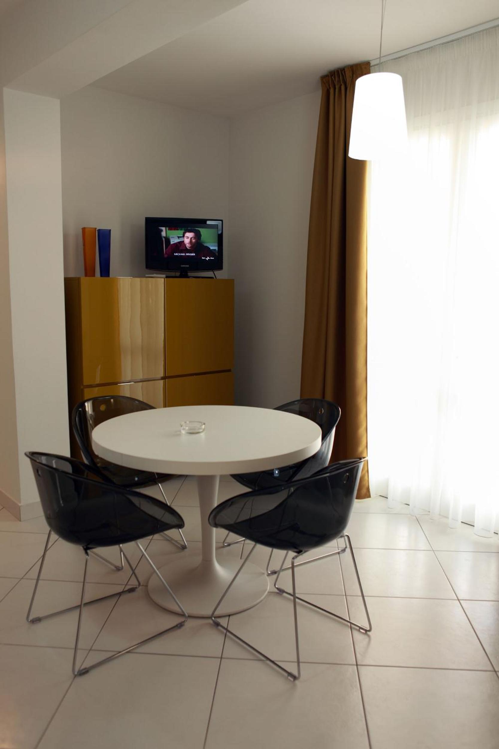 Standard Apartment photo 2