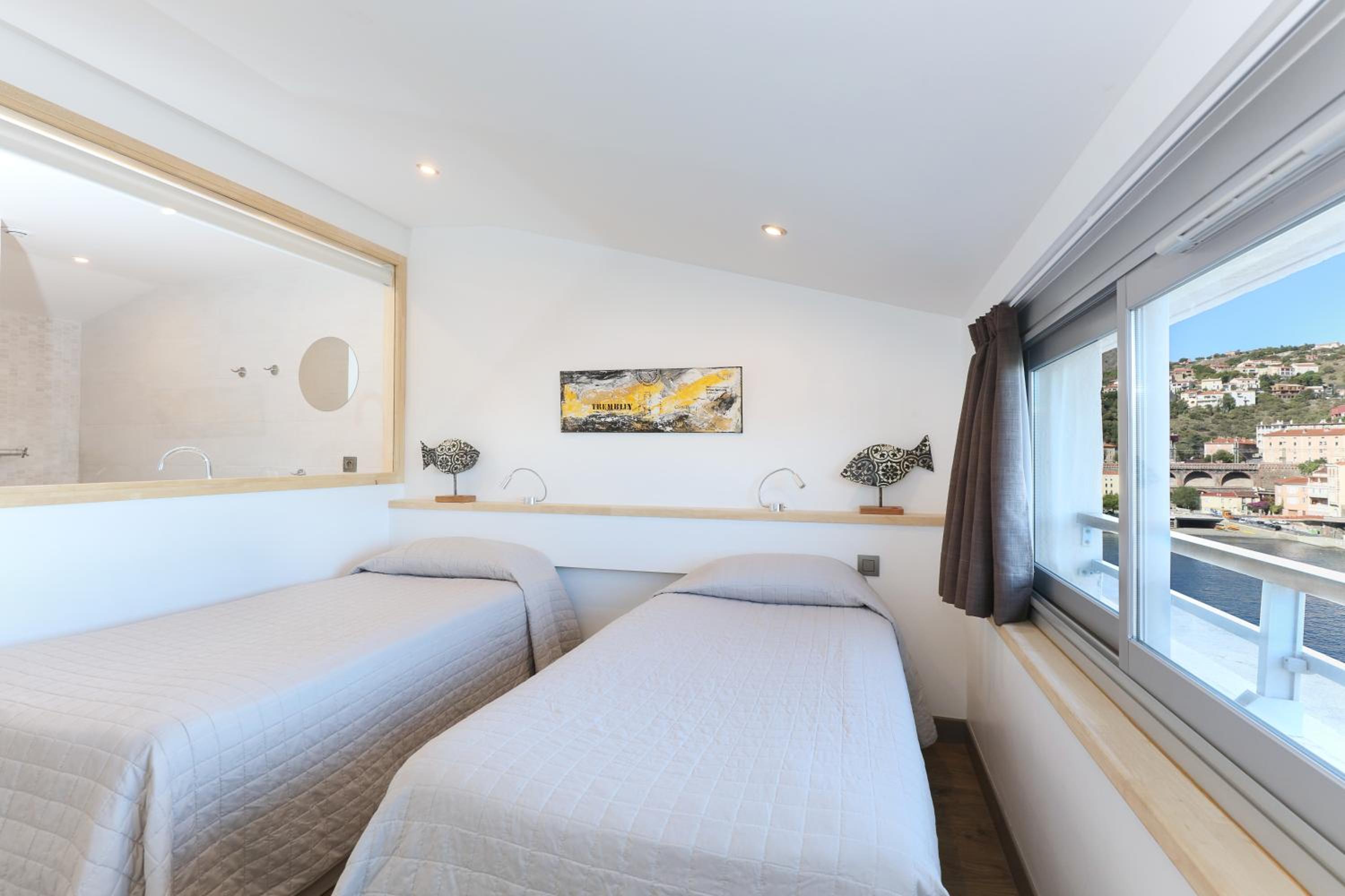Comfort Double or Twin Room sea view window - Photo 1