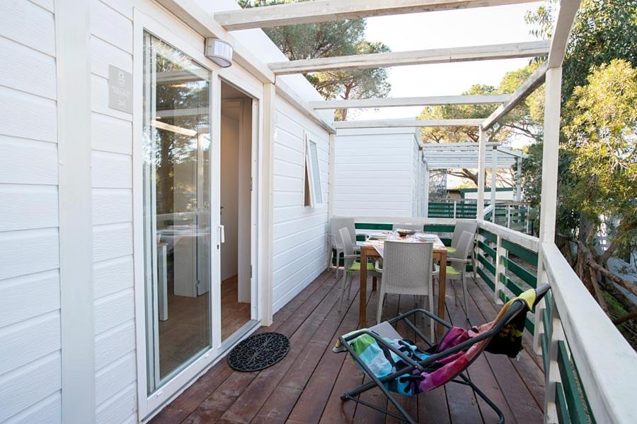 Mobile Home Executive - Photo 3