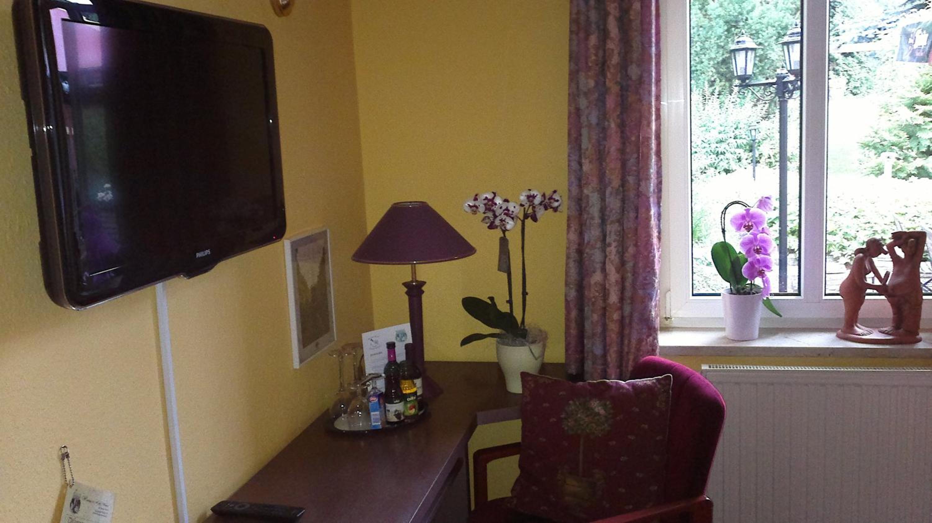 Double Room - Photo 1