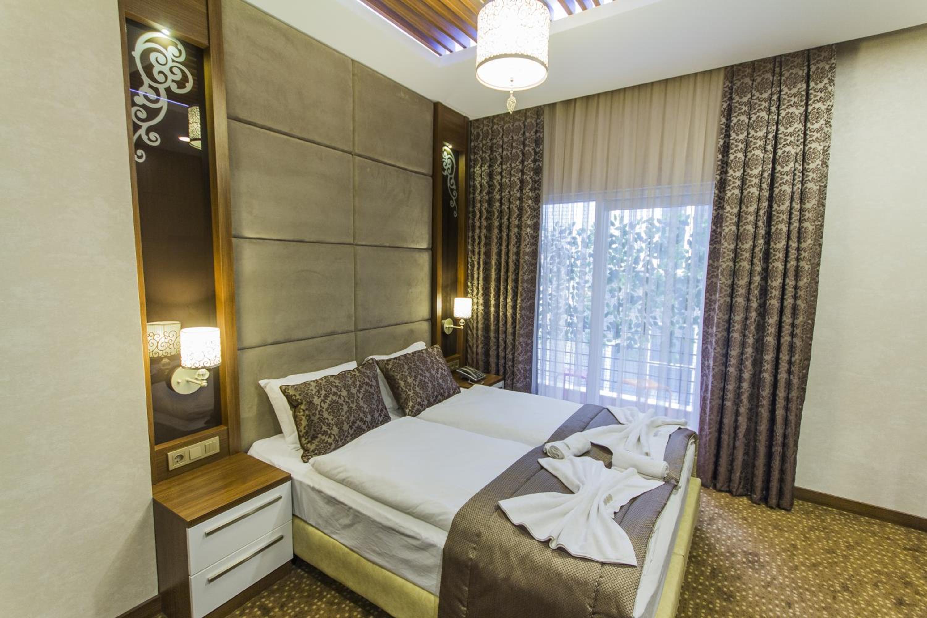 Triple Room with Balcony photo 1