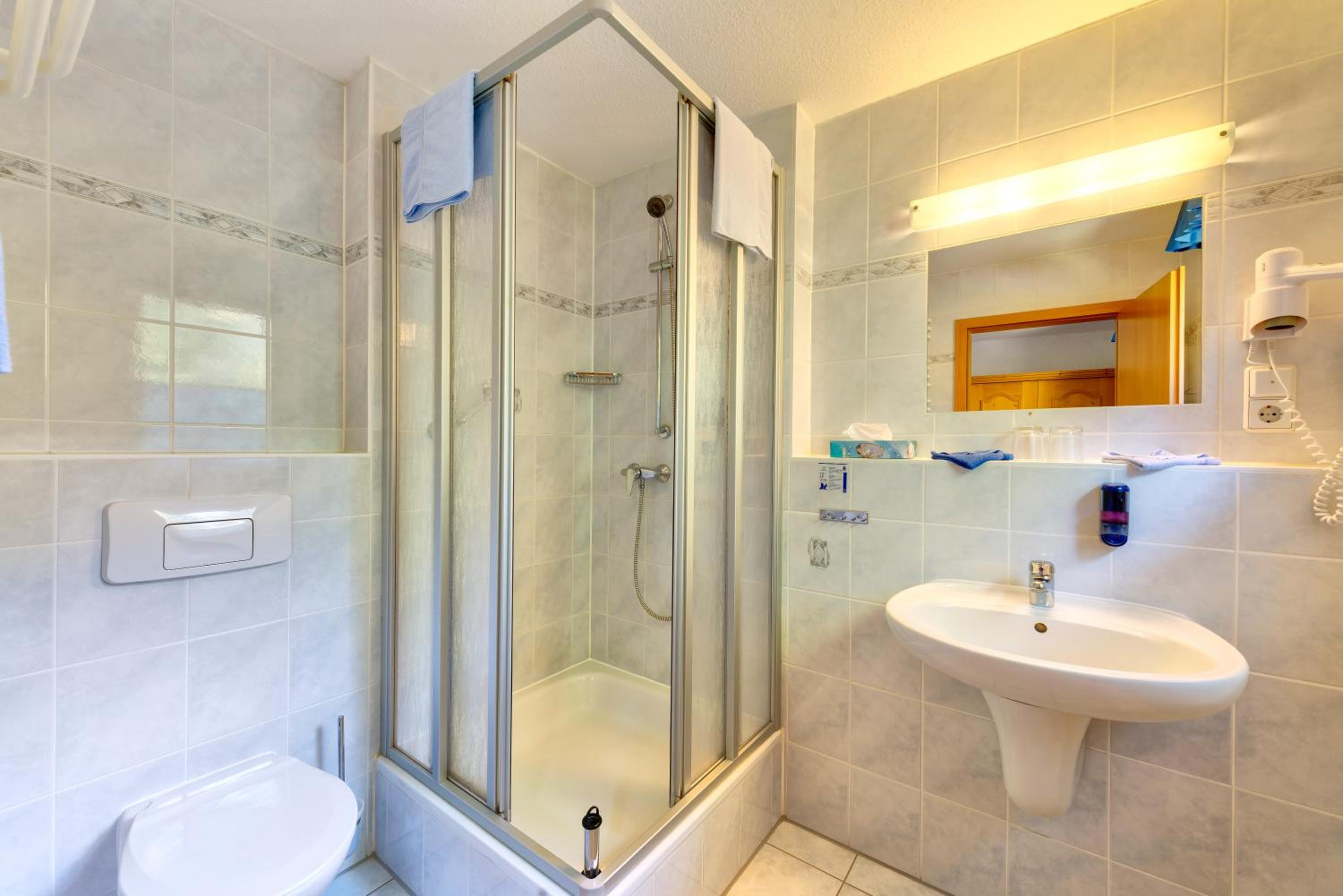 Standard Double Room photo 3