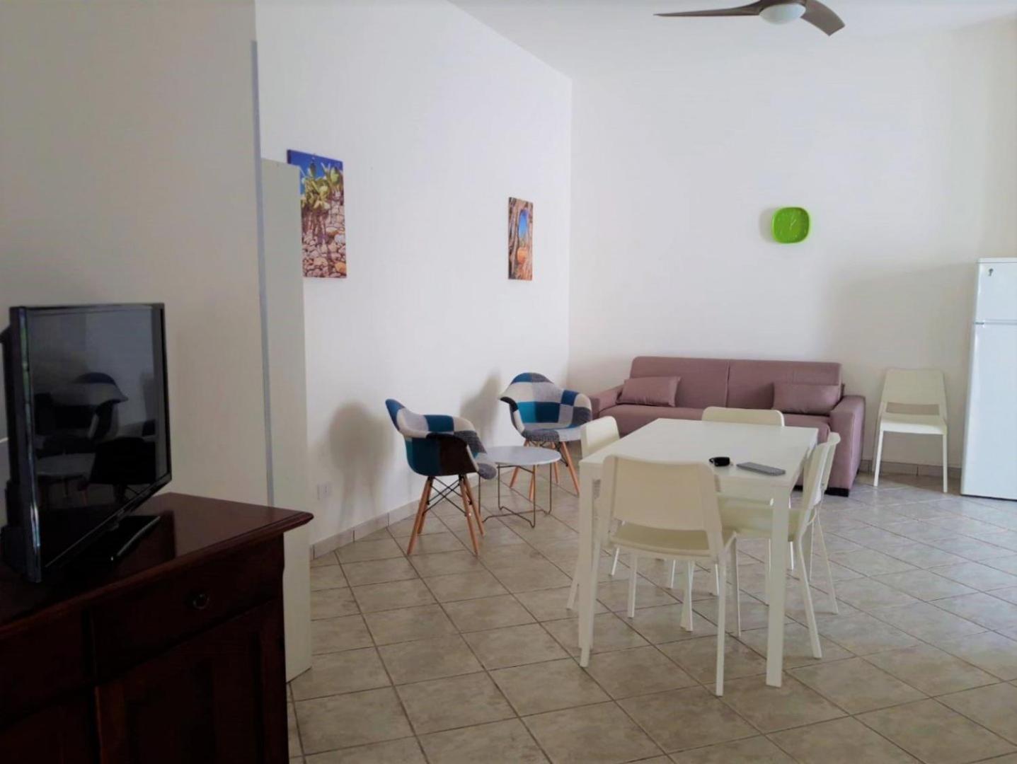 One-Bedroom House