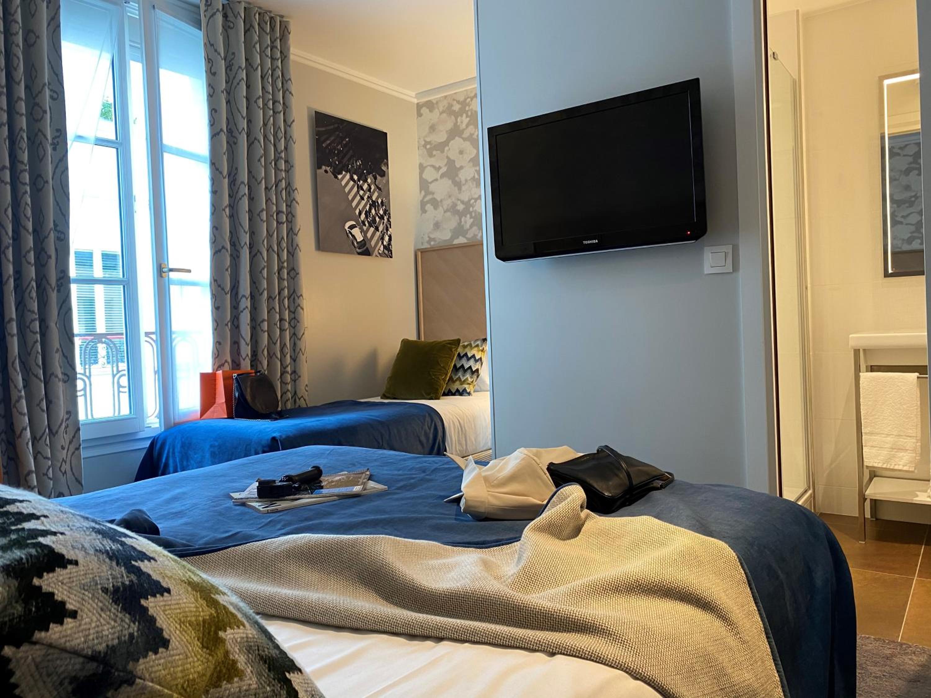 Comfort Triple Room photo 3