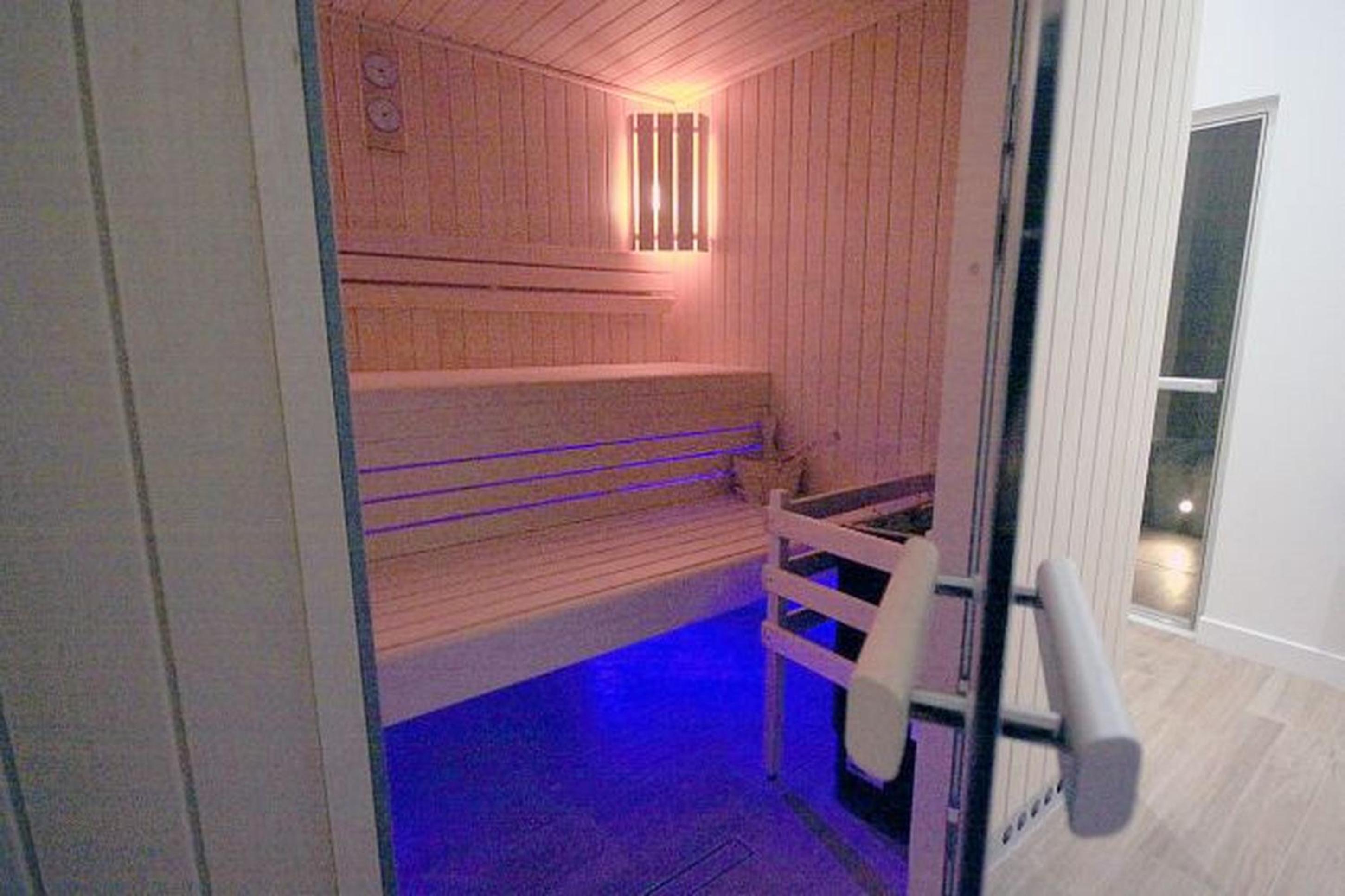 Comfort Double or Twin Room with Spa Access photo 3