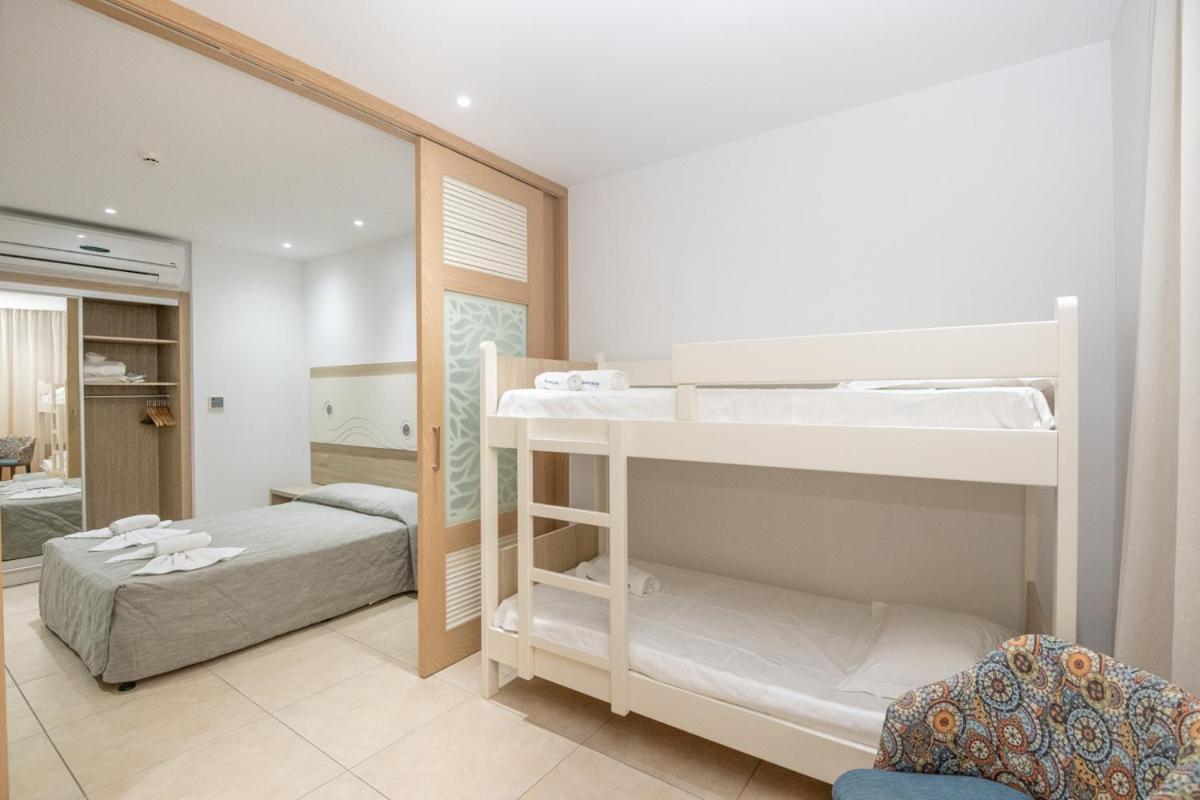 Junior Suite Family Sea View photo 3