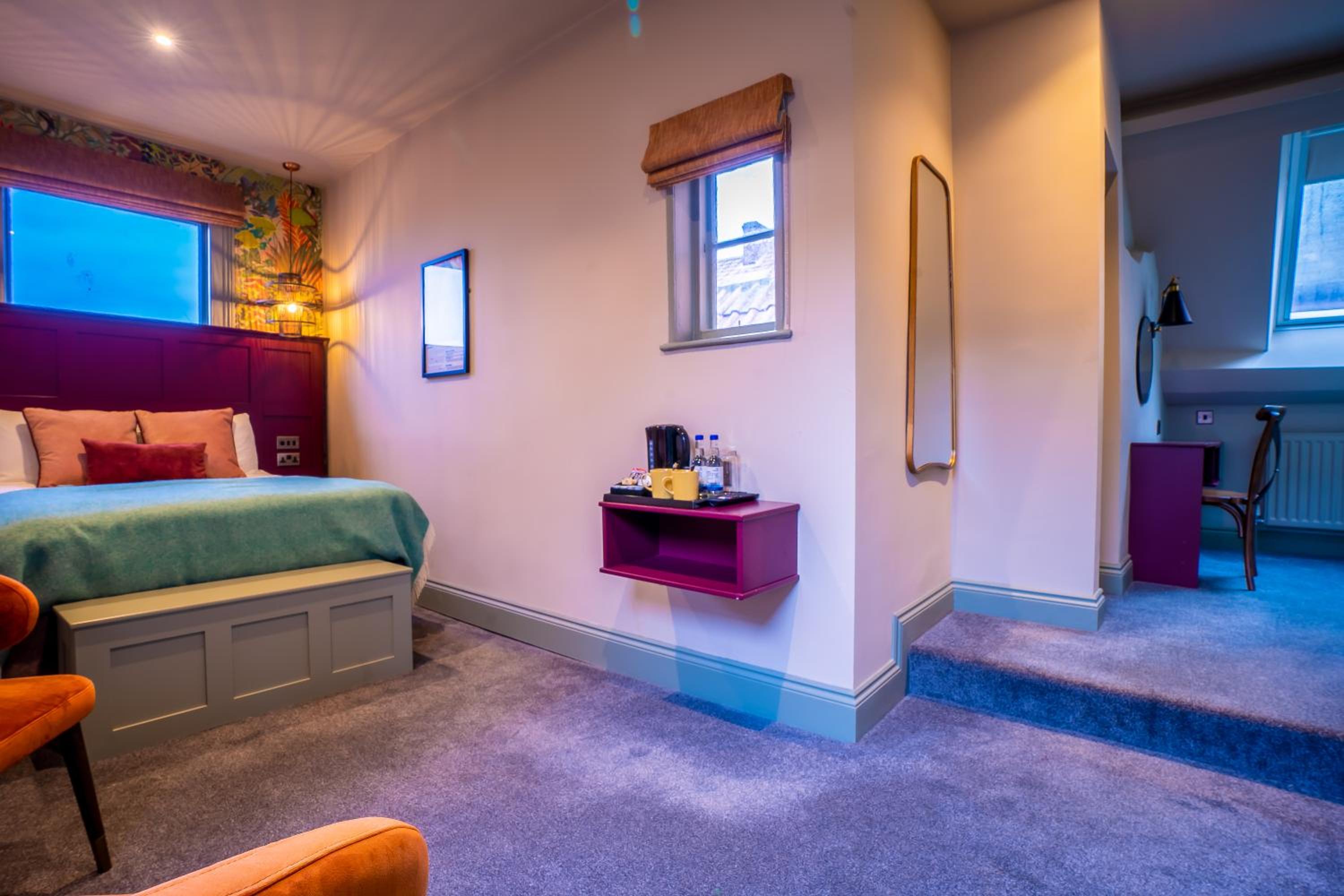 Double Room with Private Bathroom - Photo 7