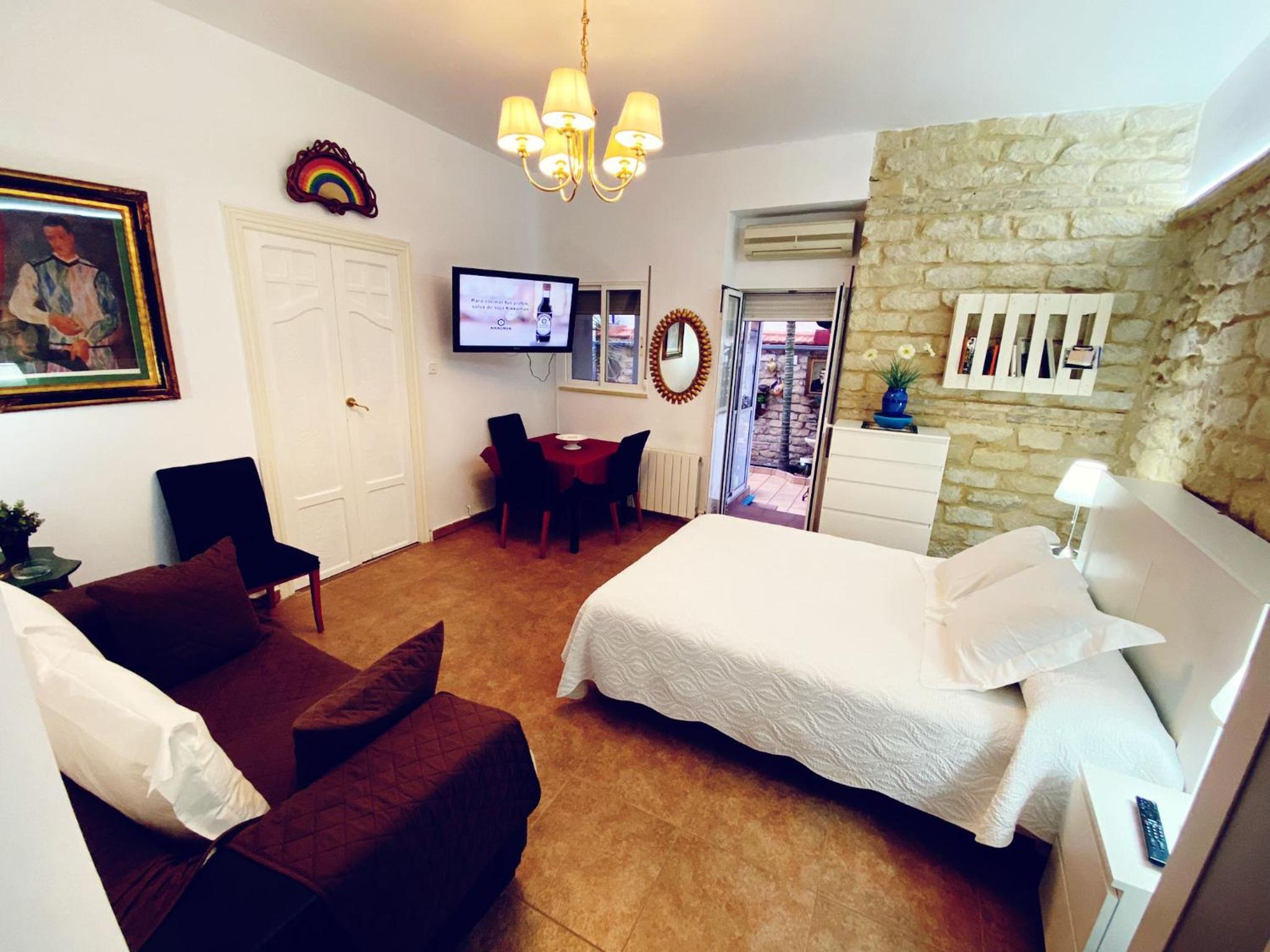 Apartment - Ground Floor - Photo 4