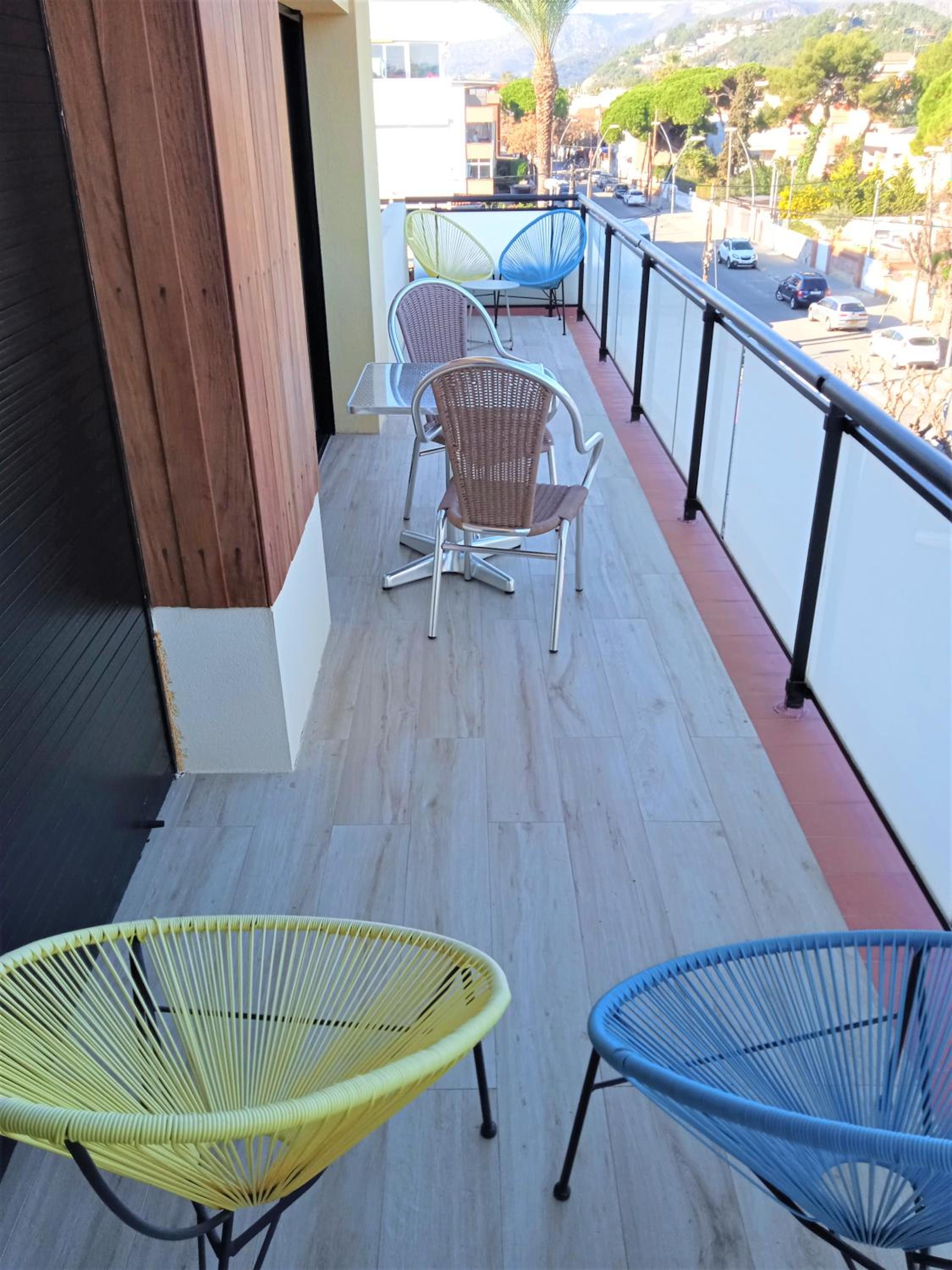 Quadruple Room with Balcony photo 3