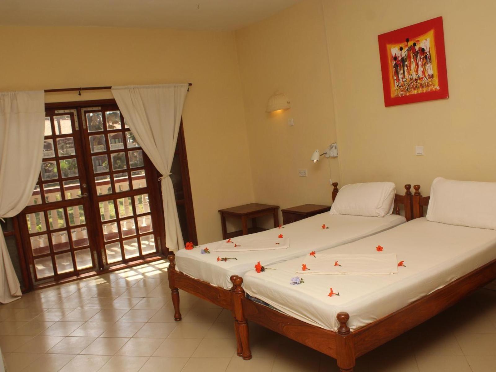 Standard Twin Room photo 3