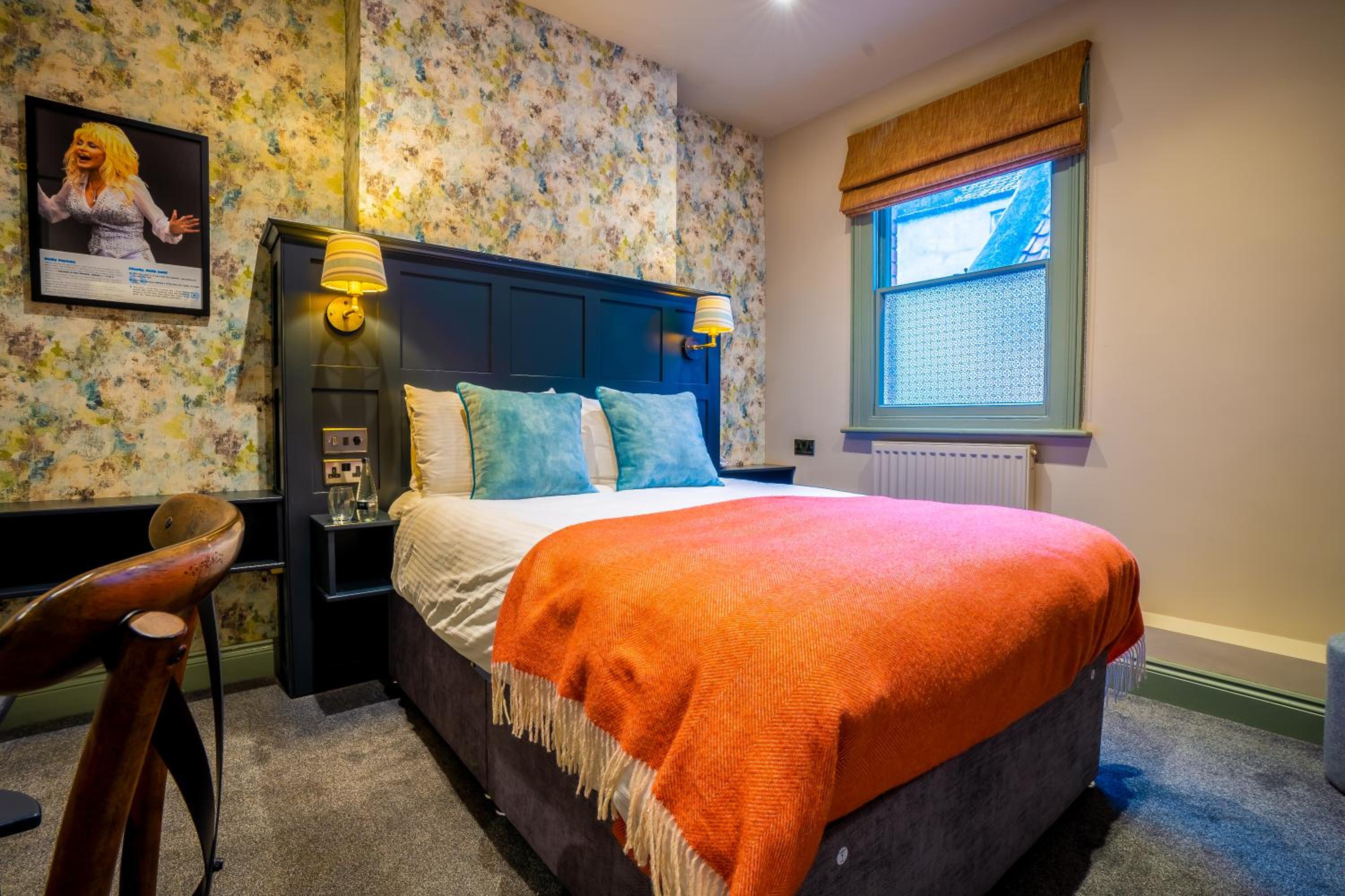 Double Room with Private Bathroom - Photo 5