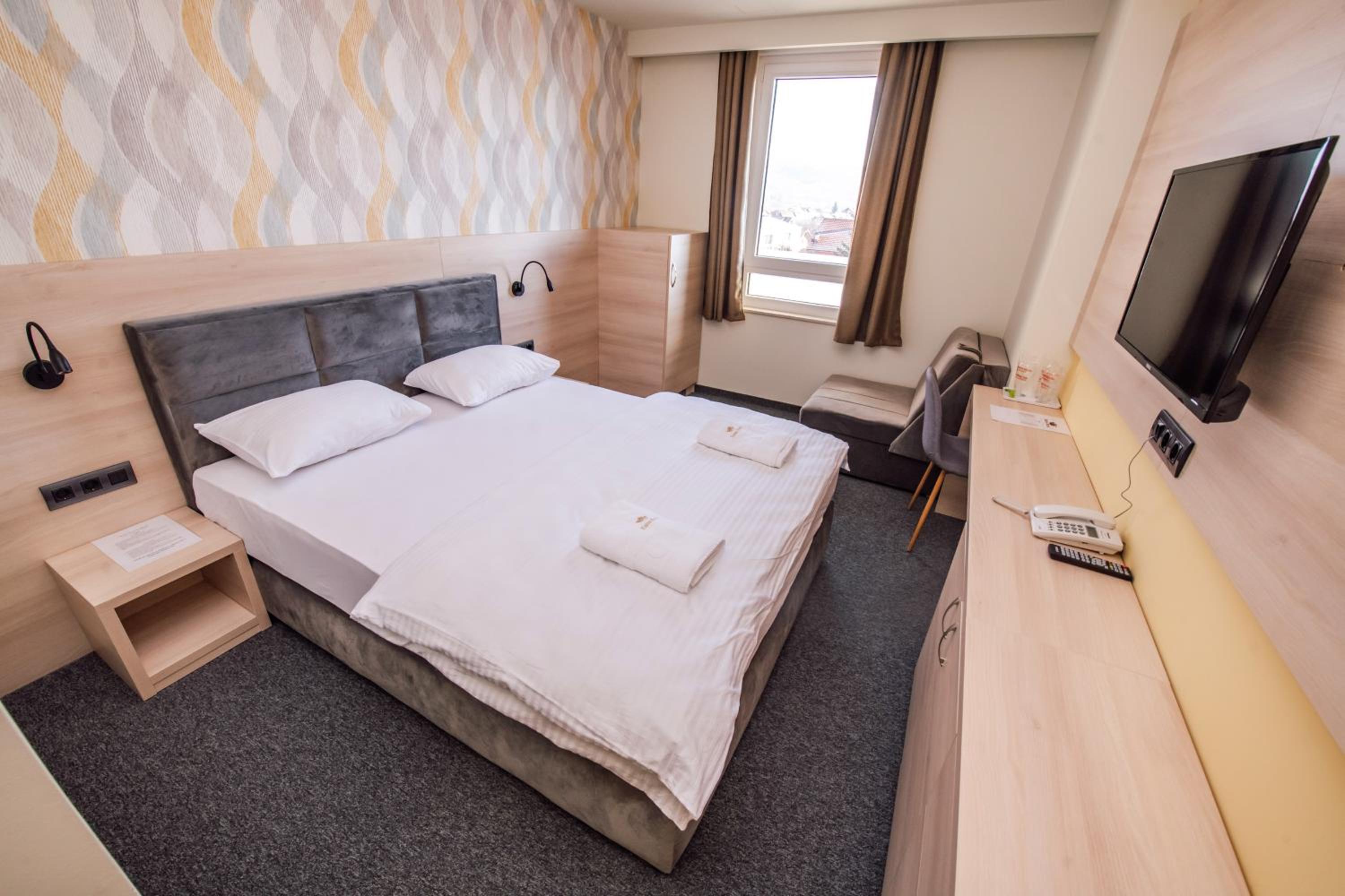 Small Double Room photo 1