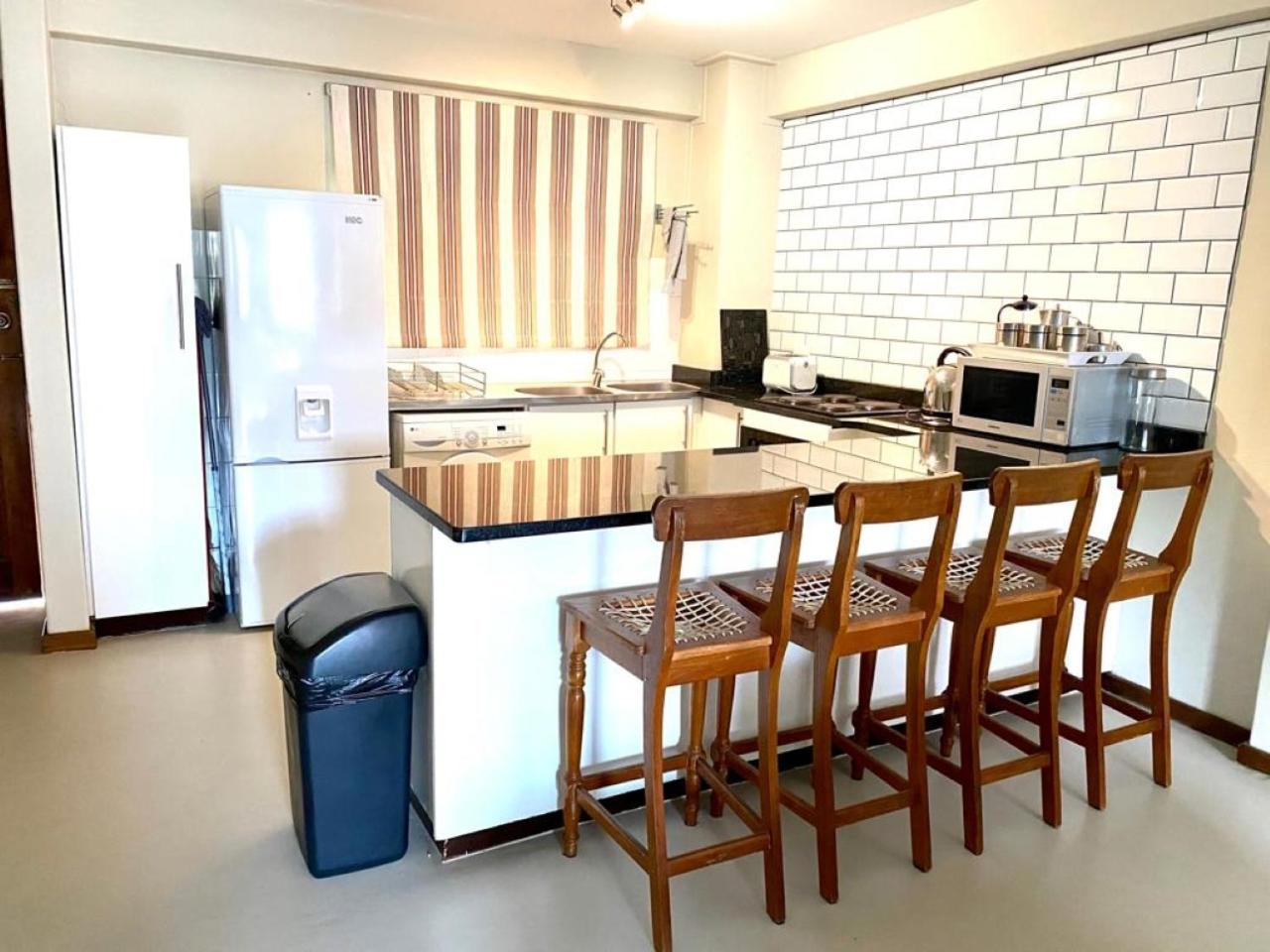 Apartment photo 3