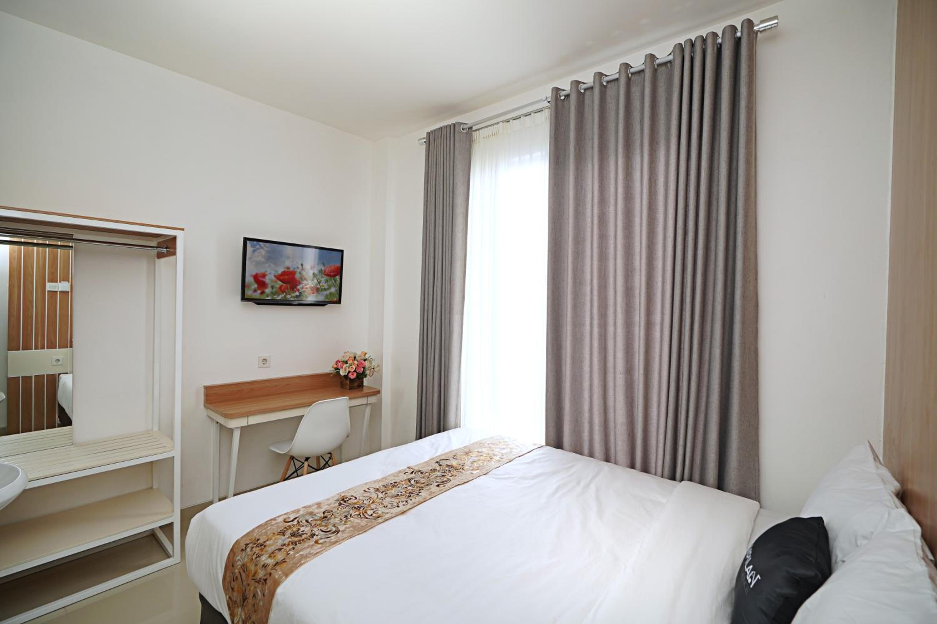 Standard Double Room - Photo 4