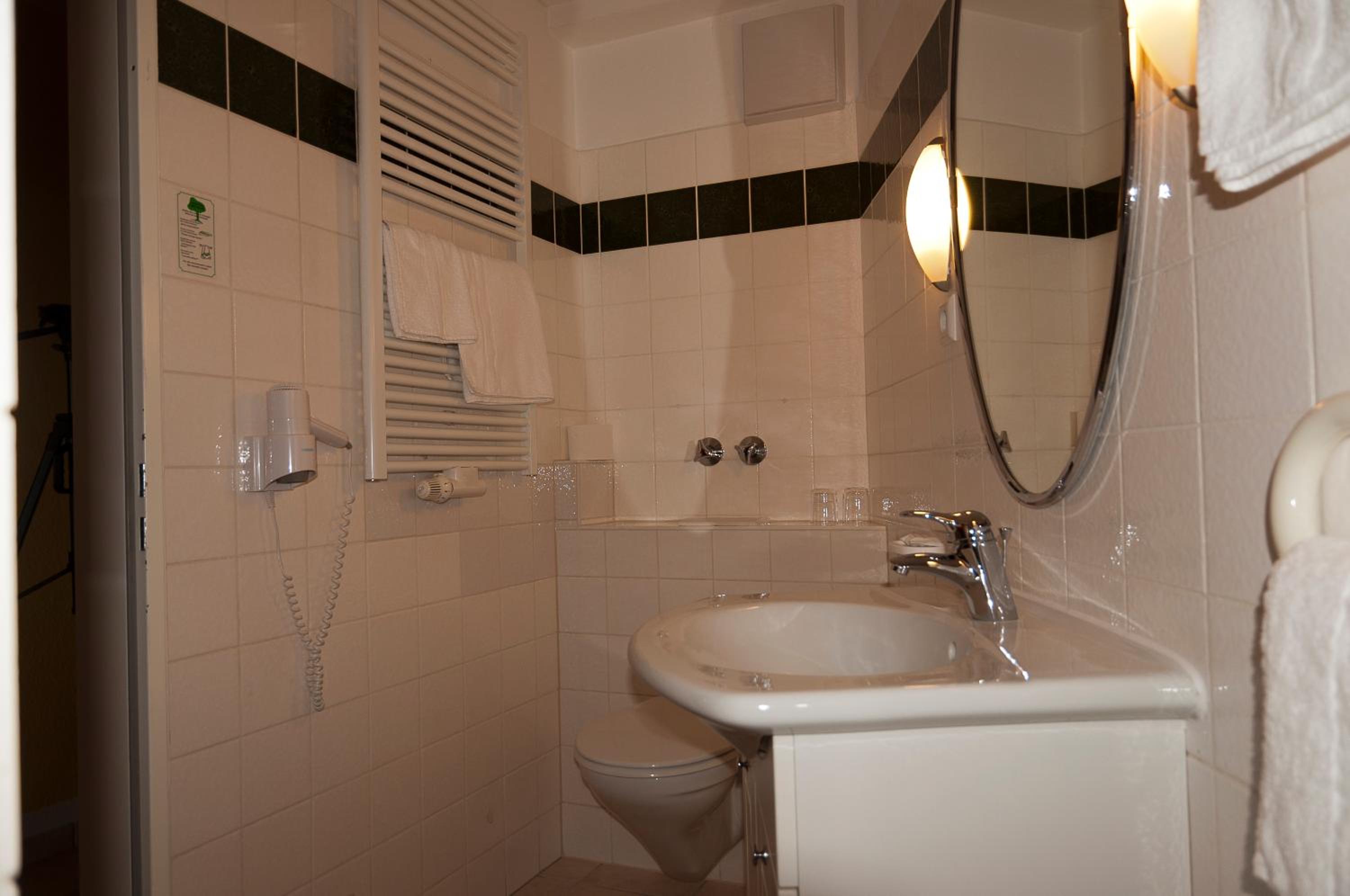 Single Room with Balcony photo 3