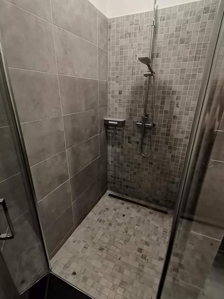 Apartment - Photo 3