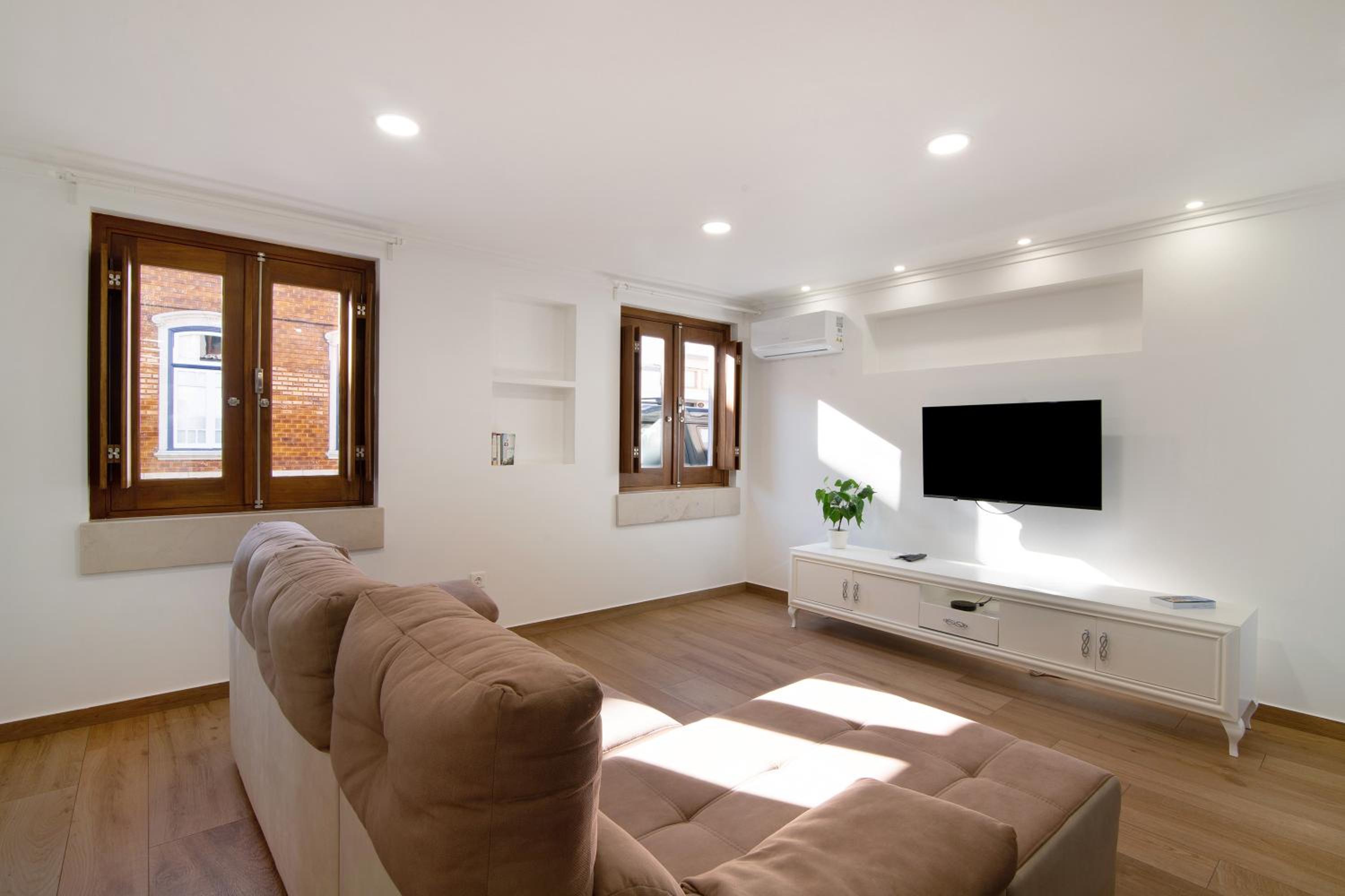 Two-Bedroom House photo 2