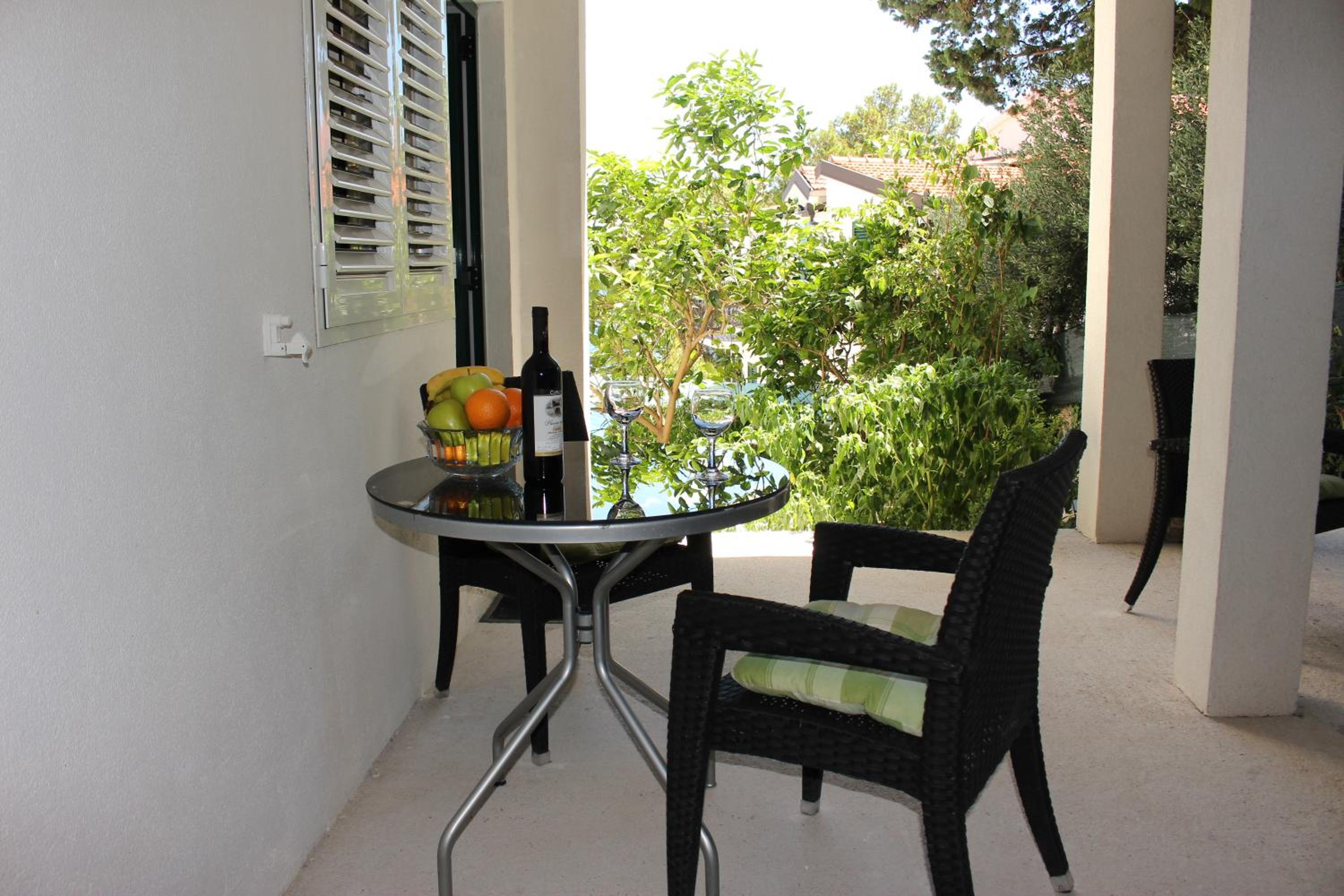 Apartment - Ground Floor photo 2