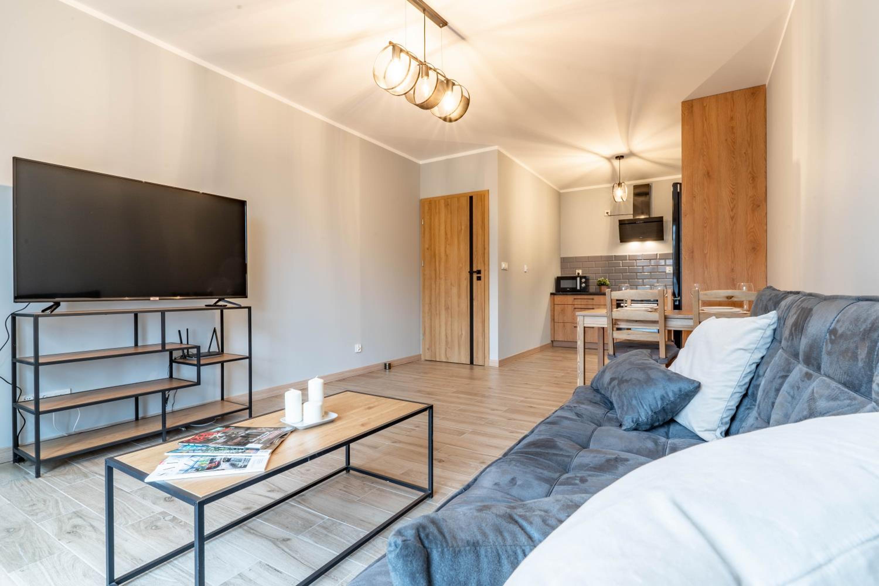 Apartament z 1 sypialnią i balkonem - 3b photo 1