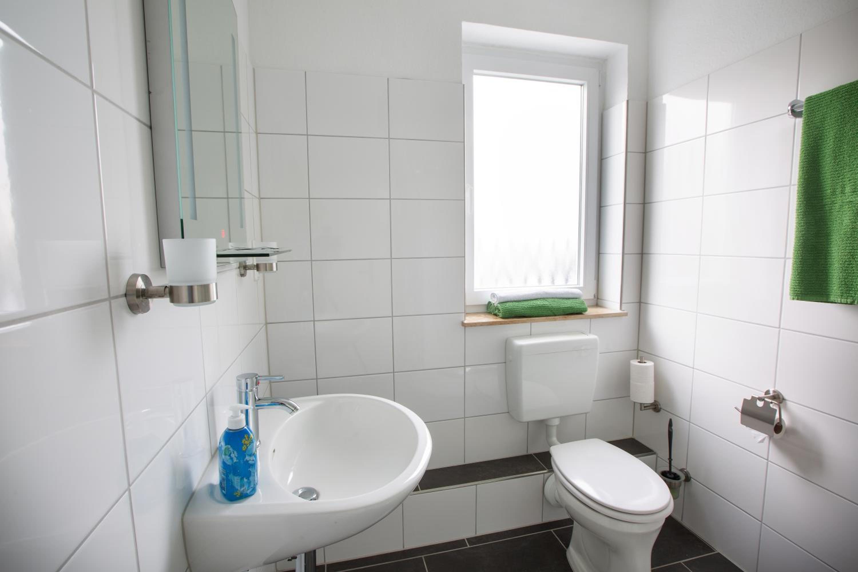 Standard Double Room - Photo 4