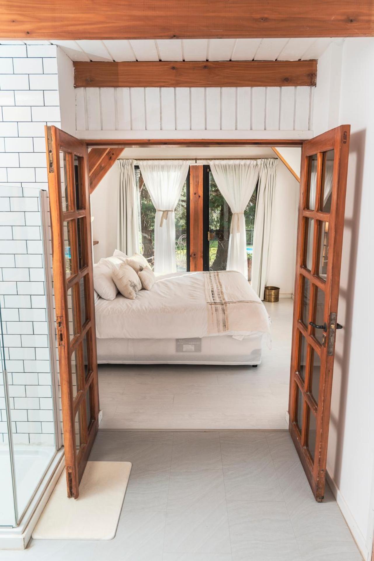 King Room with Balcony photo 2