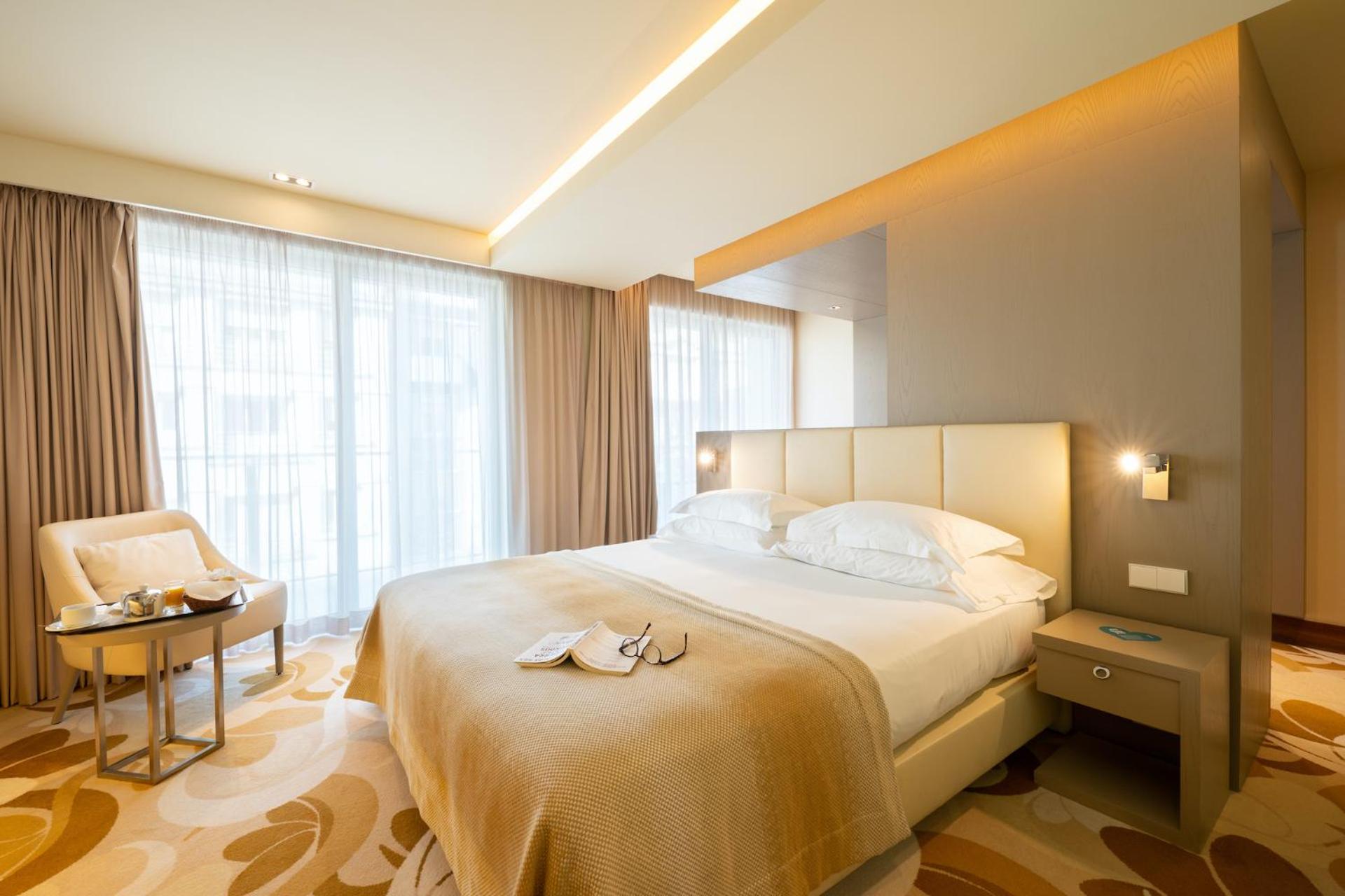 Deluxe Room with Terrace
