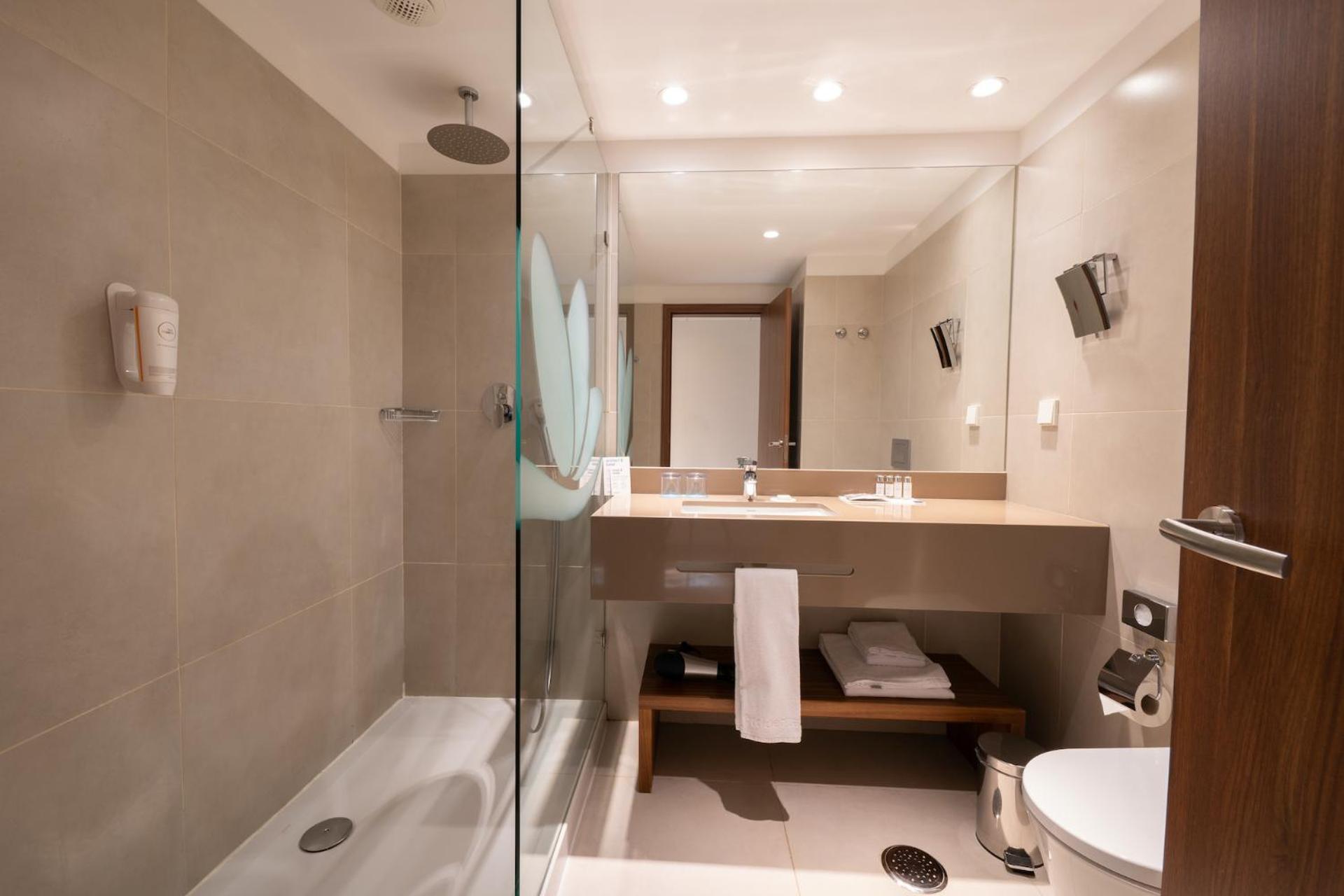 Available room