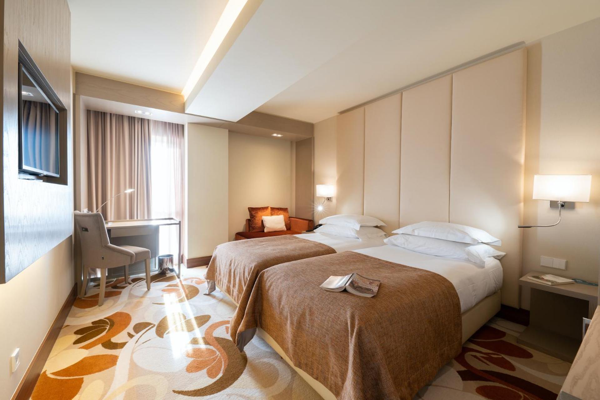 Available room