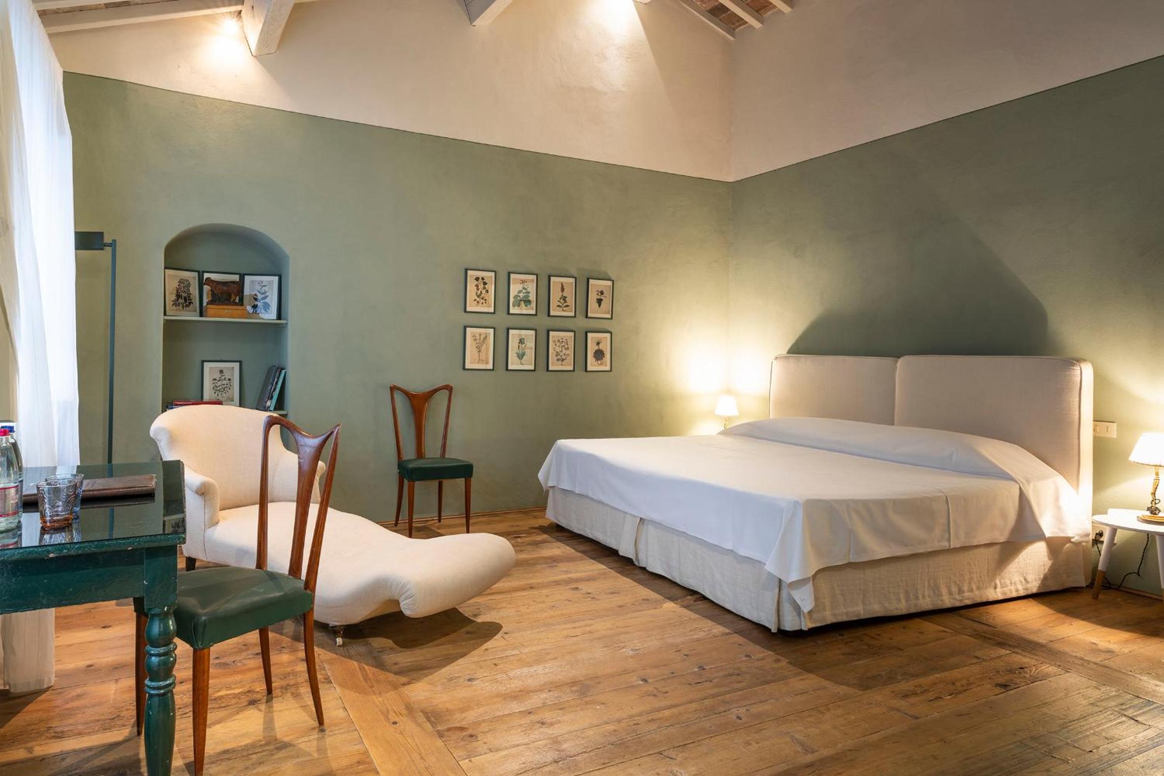 Superior Double or Twin Room - Photo 4