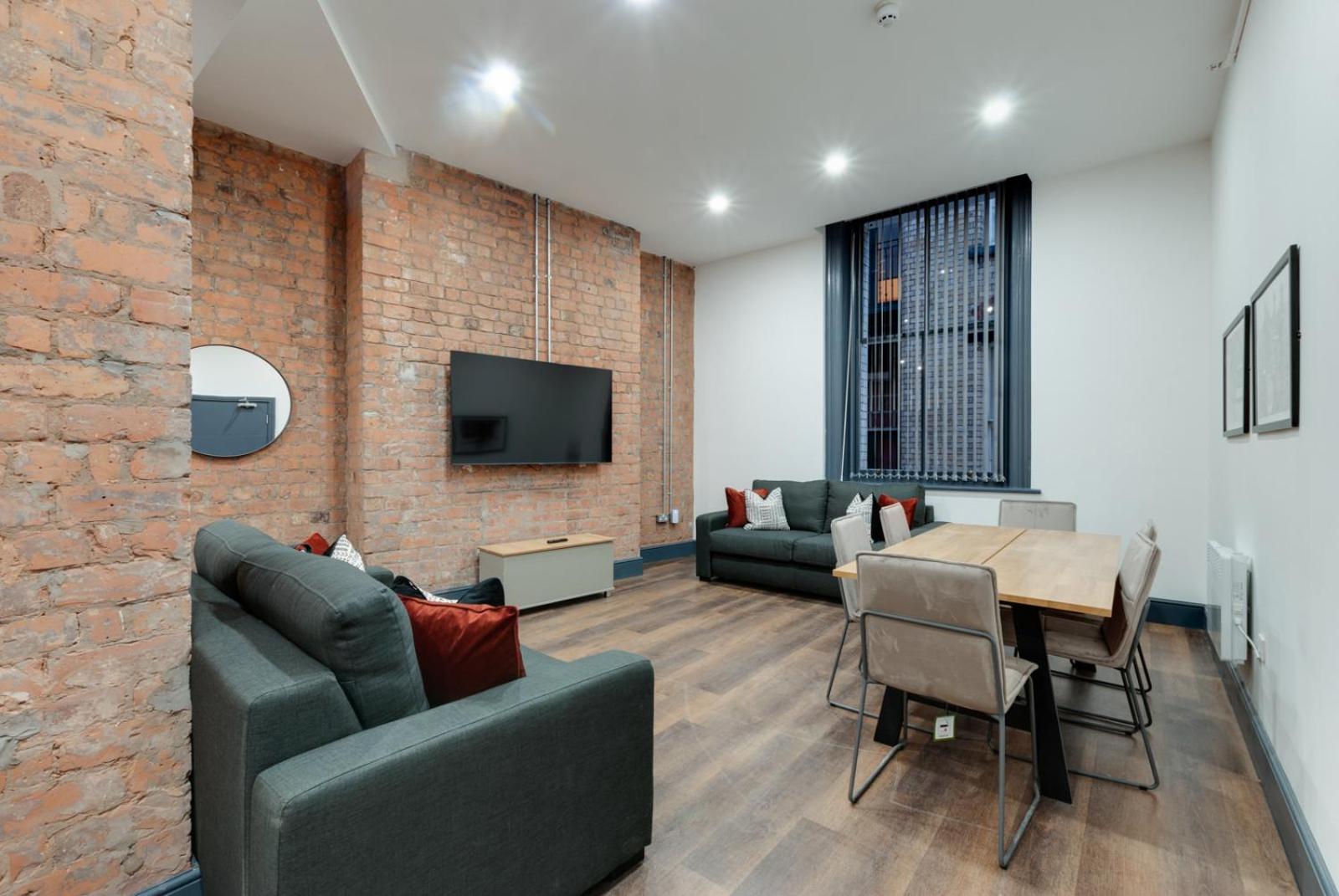 Apartment - Photo 1