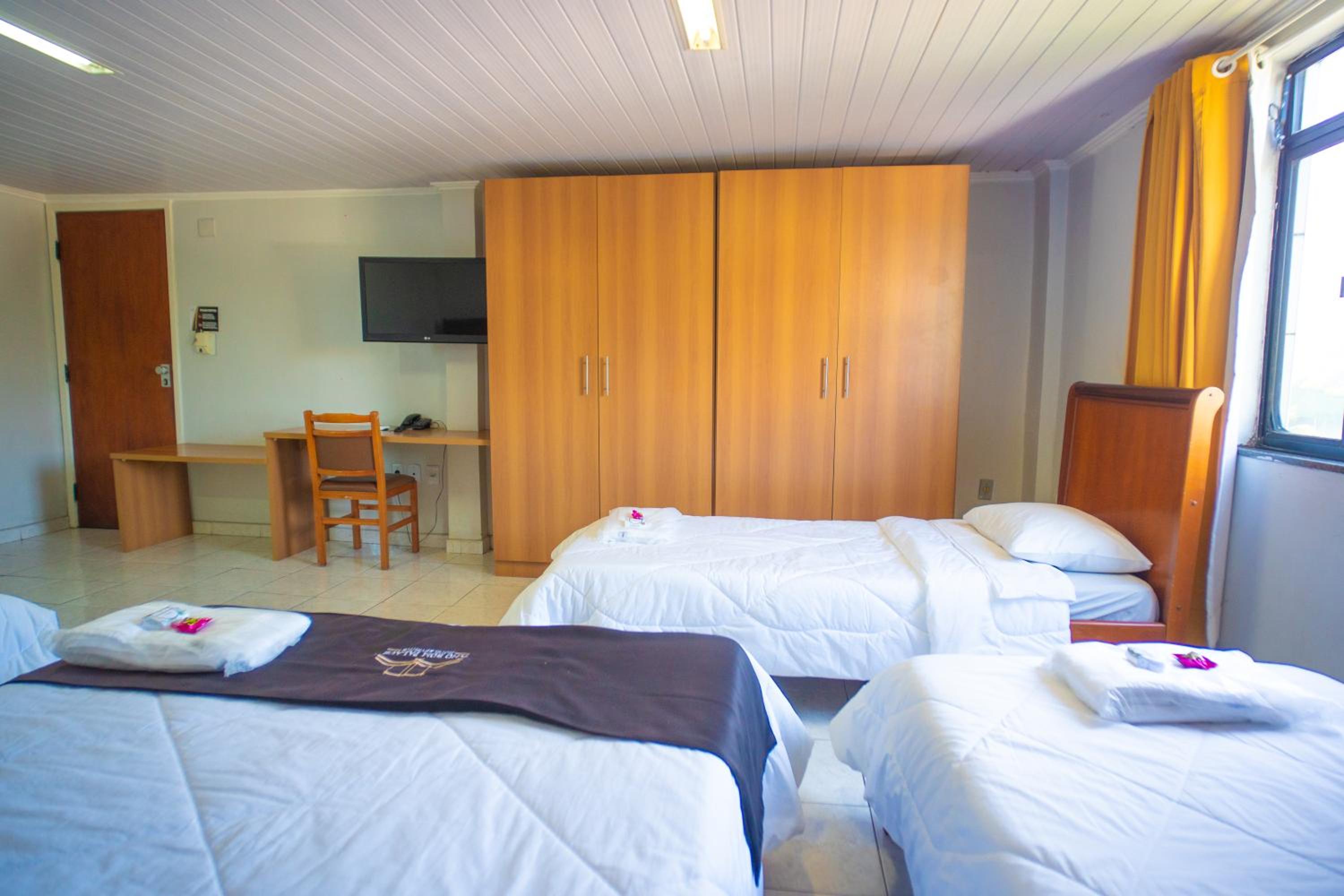 Triple Room with Private Bathroom photo 1