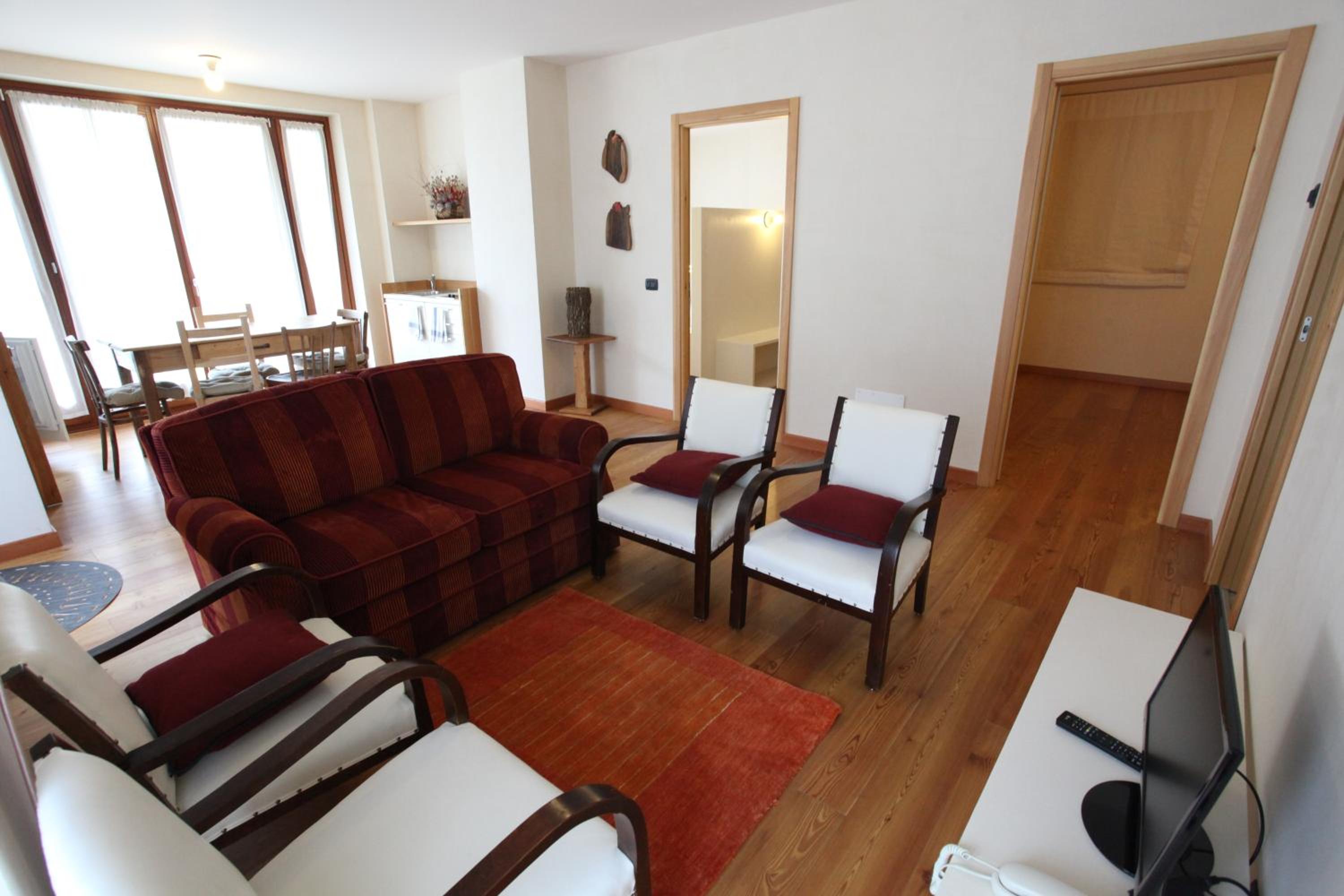 Two-Bedroom Apartment - Ground Floor 