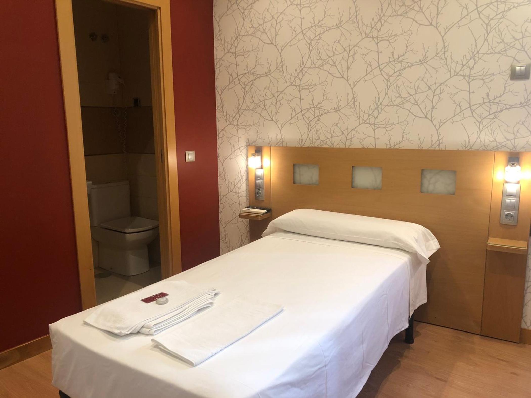 Small Double Room