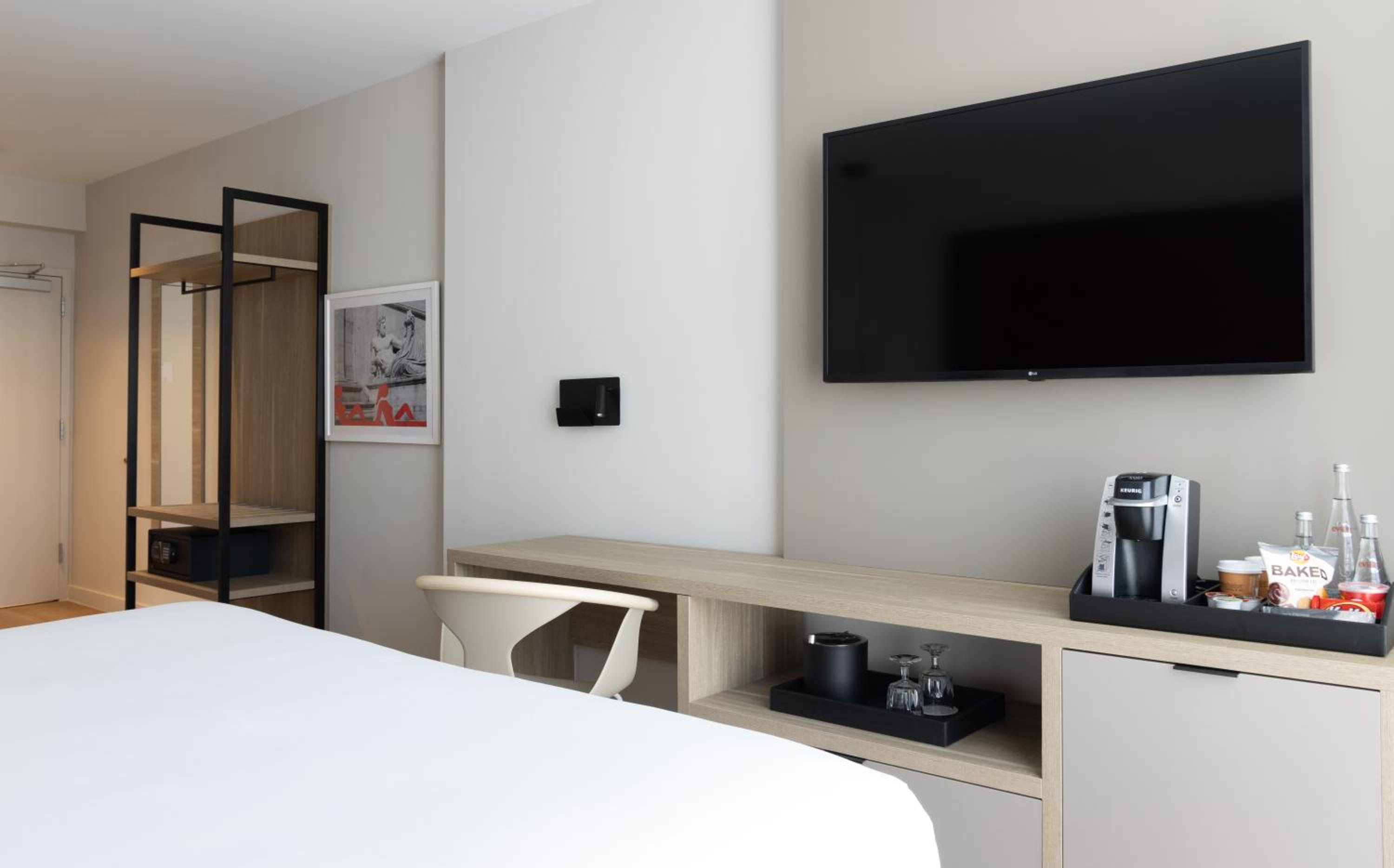 Standard Queen Room with Two Queen Beds