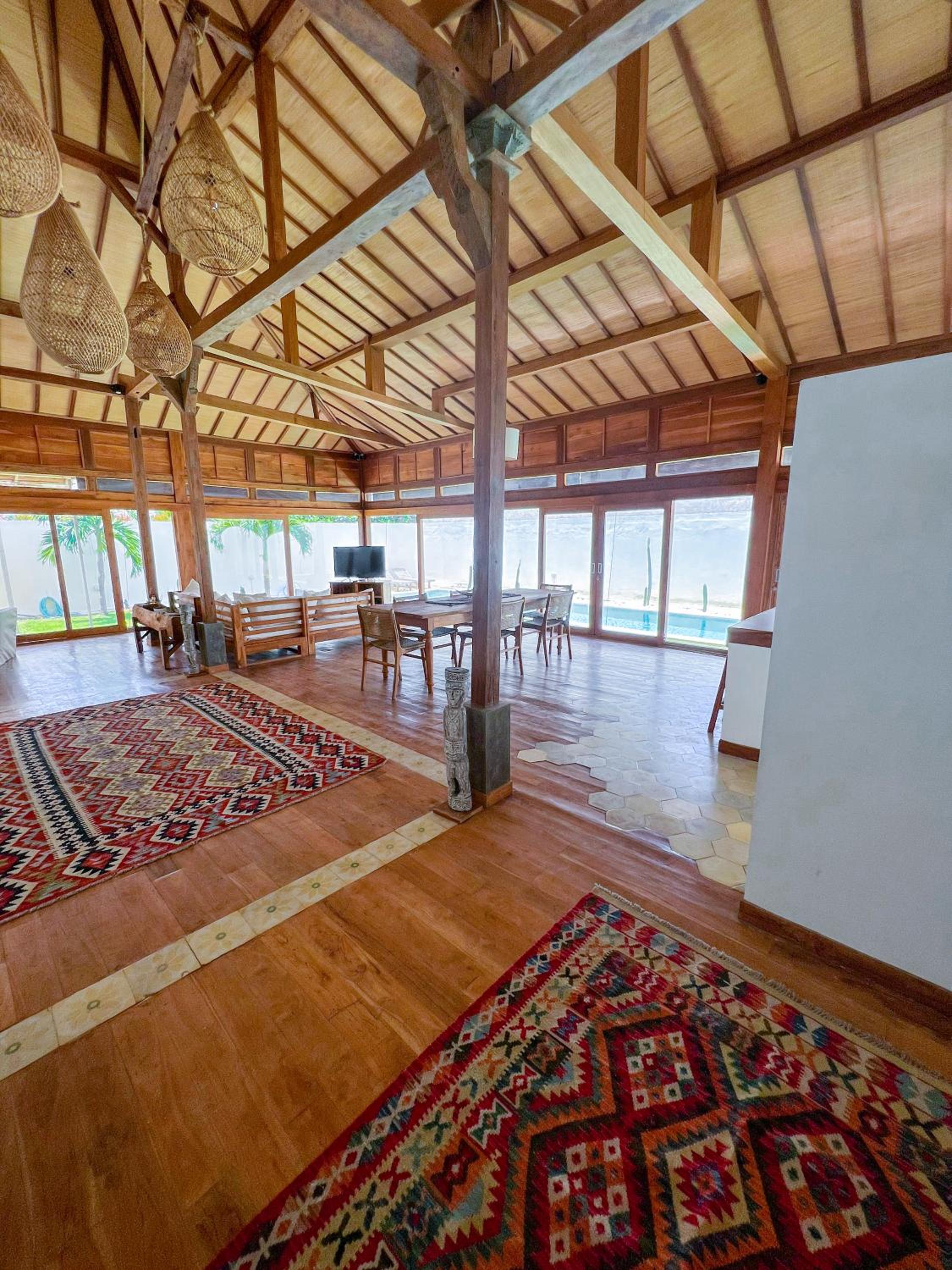 Three-Bedroom Villa - Photo 16