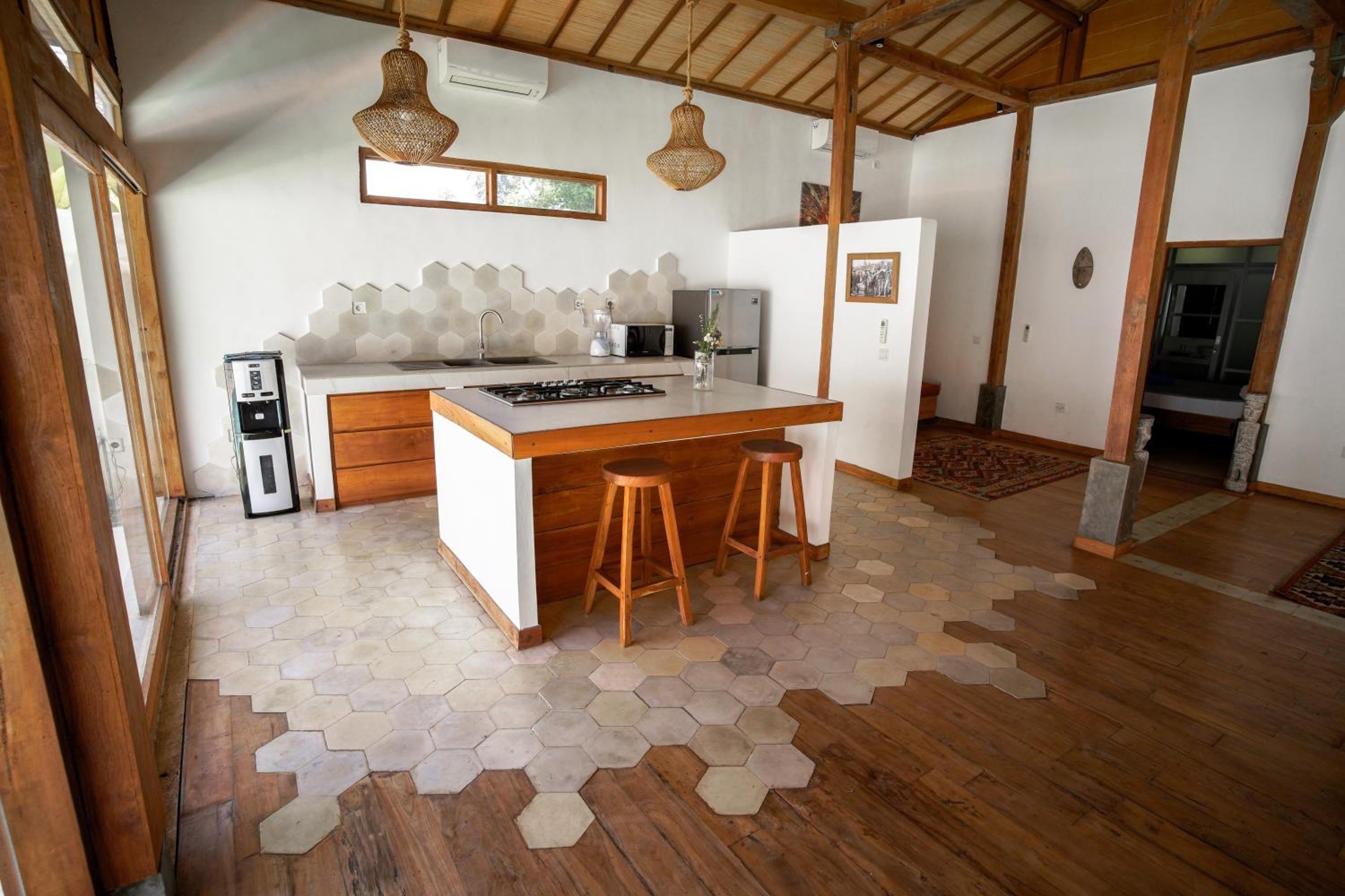 Three-Bedroom Villa - Photo 38