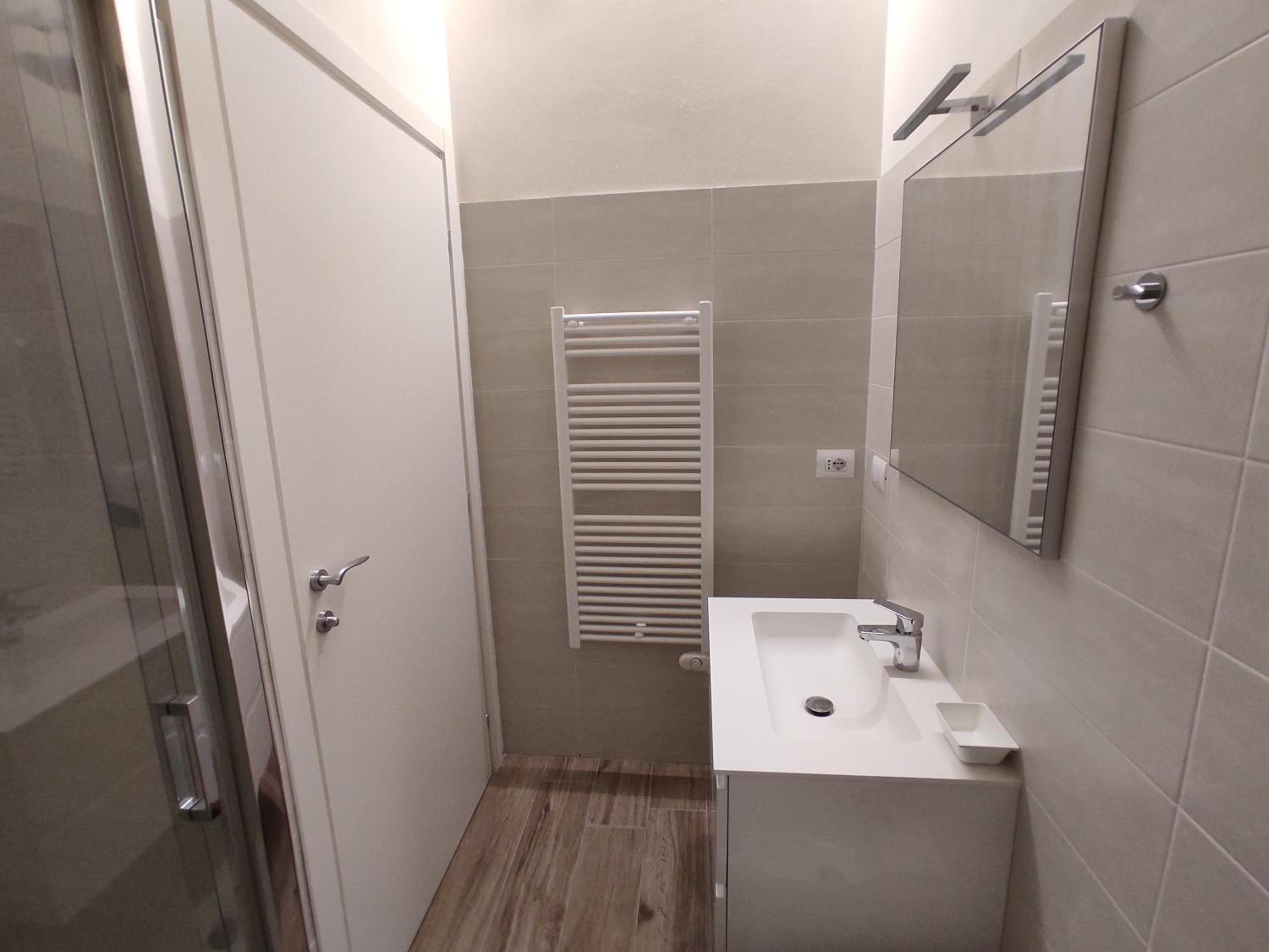 Double or Twin Room with Balcony photo 3