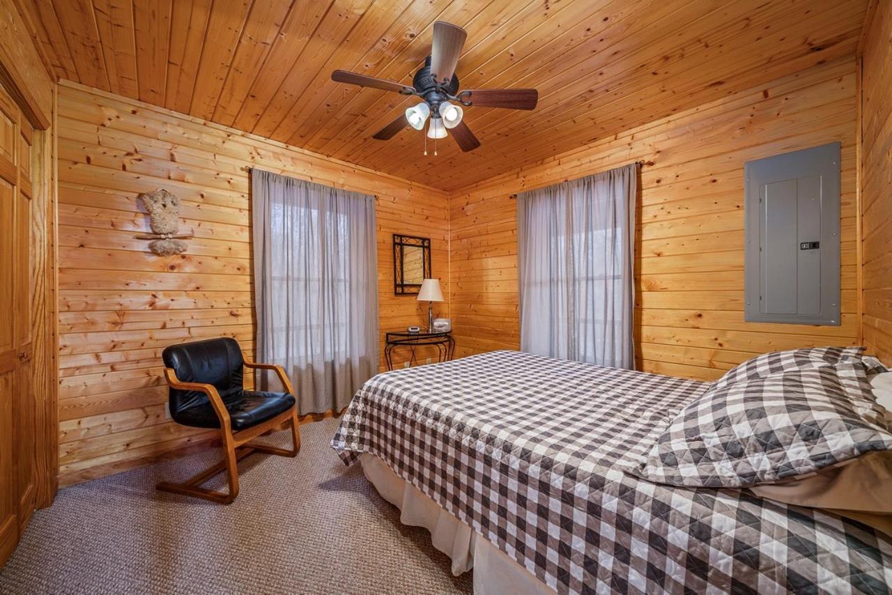 Four-Bedroom House photo 3
