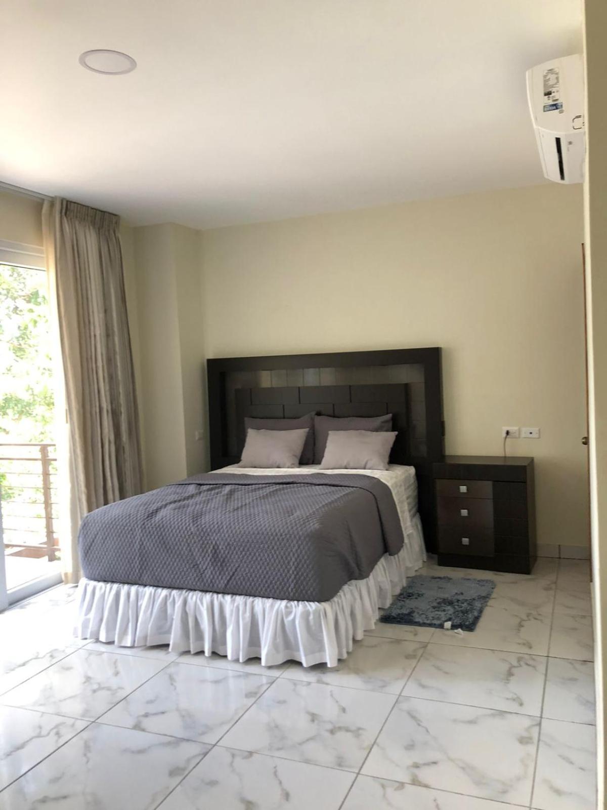 Deluxe Double Room with Balcony photo 3