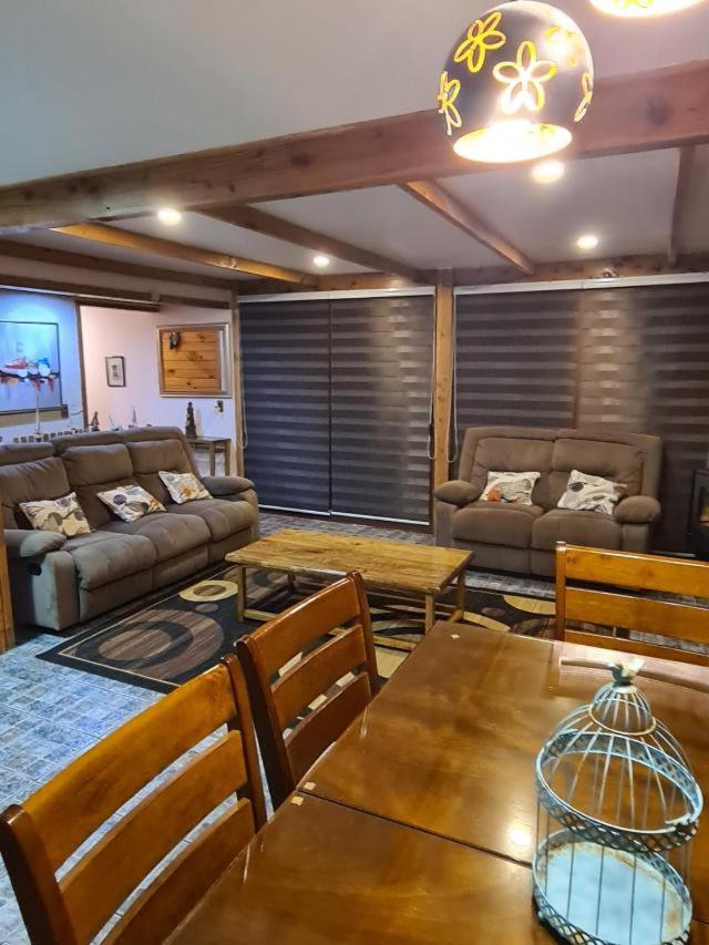 Four-Bedroom House photo 1