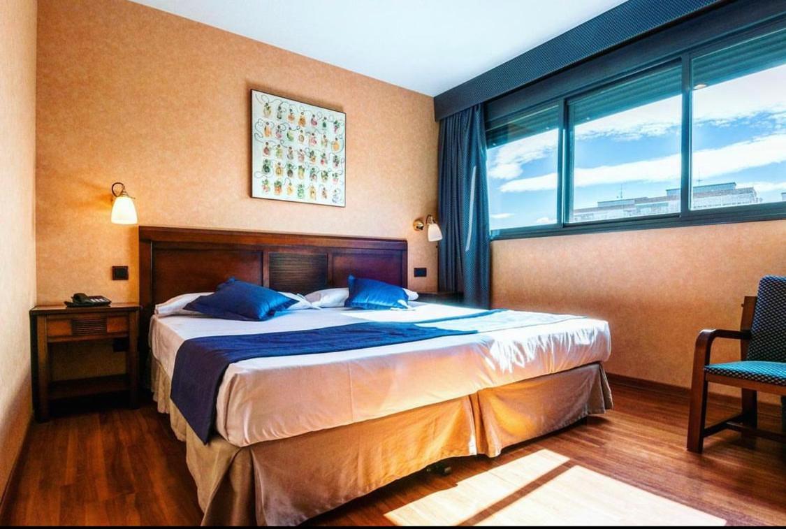 Twin Room (1 or 2 people) - Photo 1