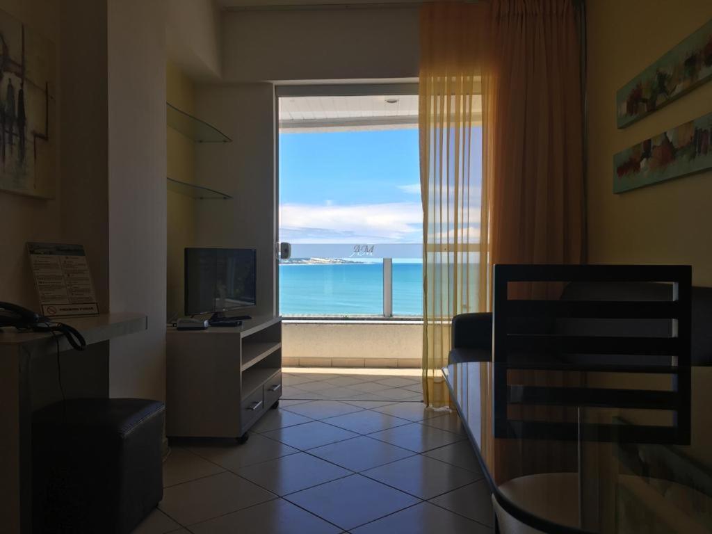 One-Bedroom Apartment with Sea View photo 2