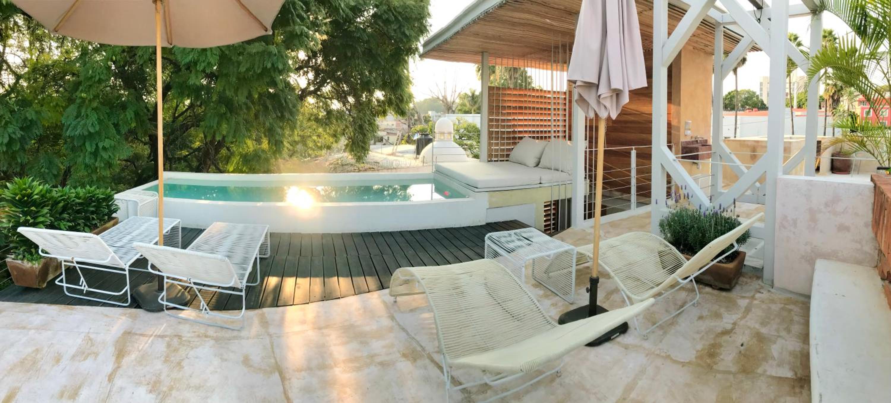 Double Room with Balcony - Photo 2