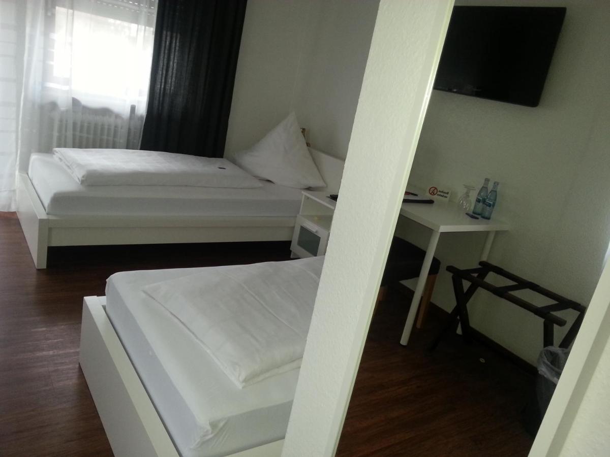 Twin Room with Balcony photo 1